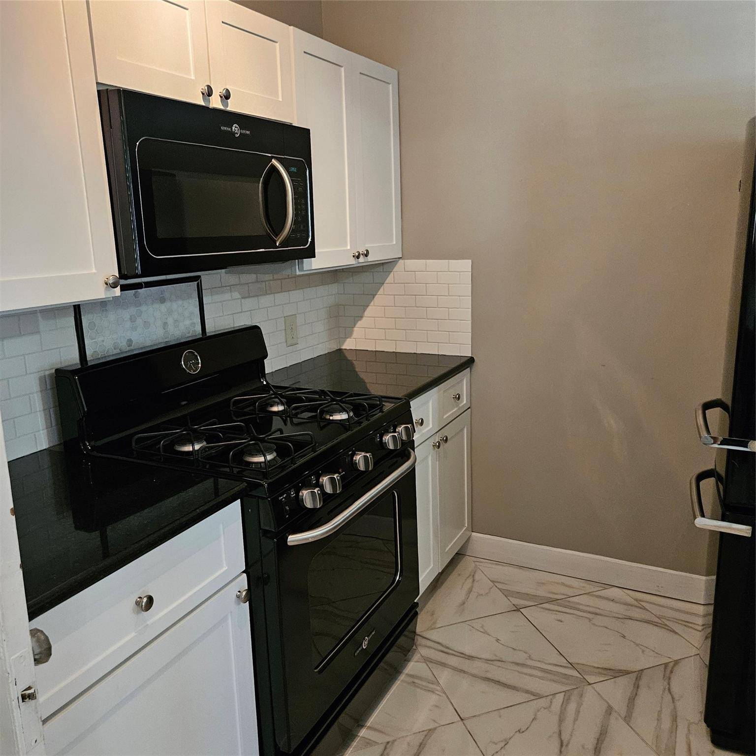 506 1/2 W 7th ST, Austin, TX 78701