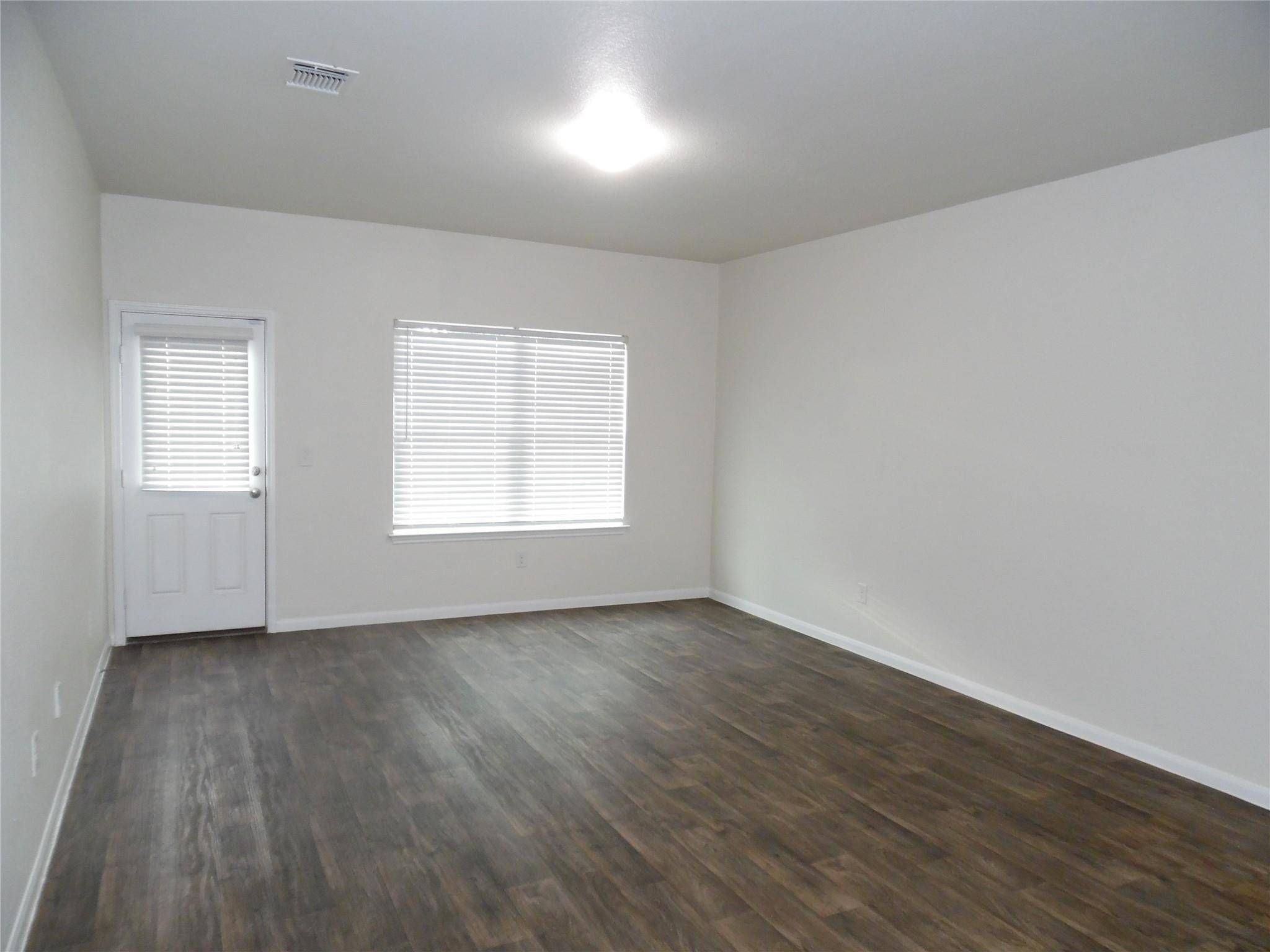 3010 Tilmon LN, Austin, TX 78725
