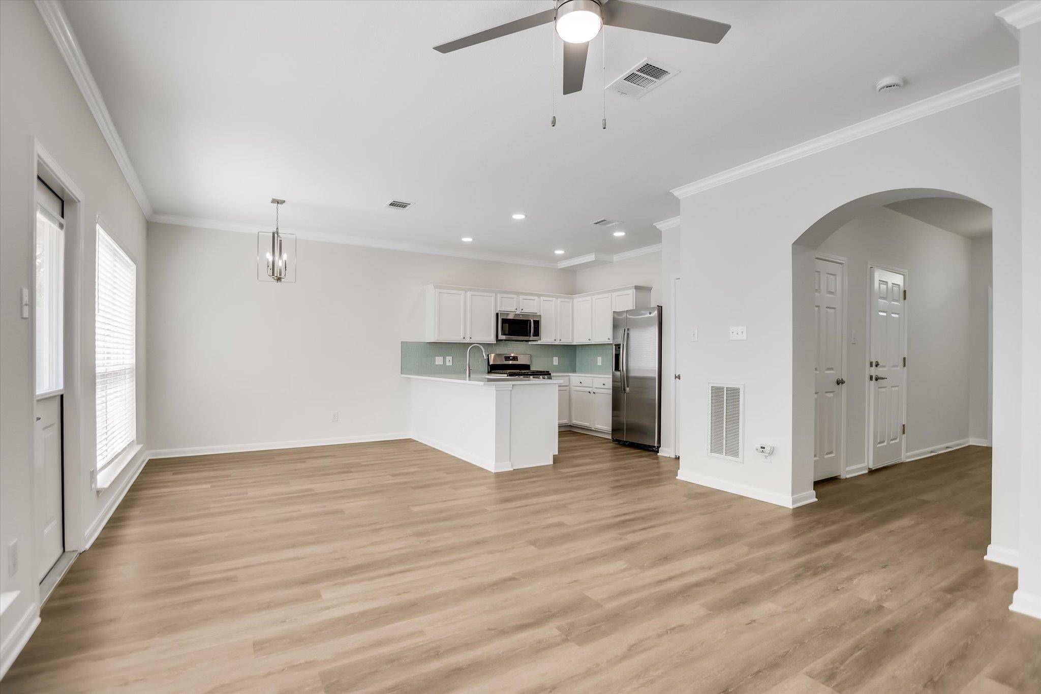 8813 Mountain Shadows CV #A, Austin, TX 78735
