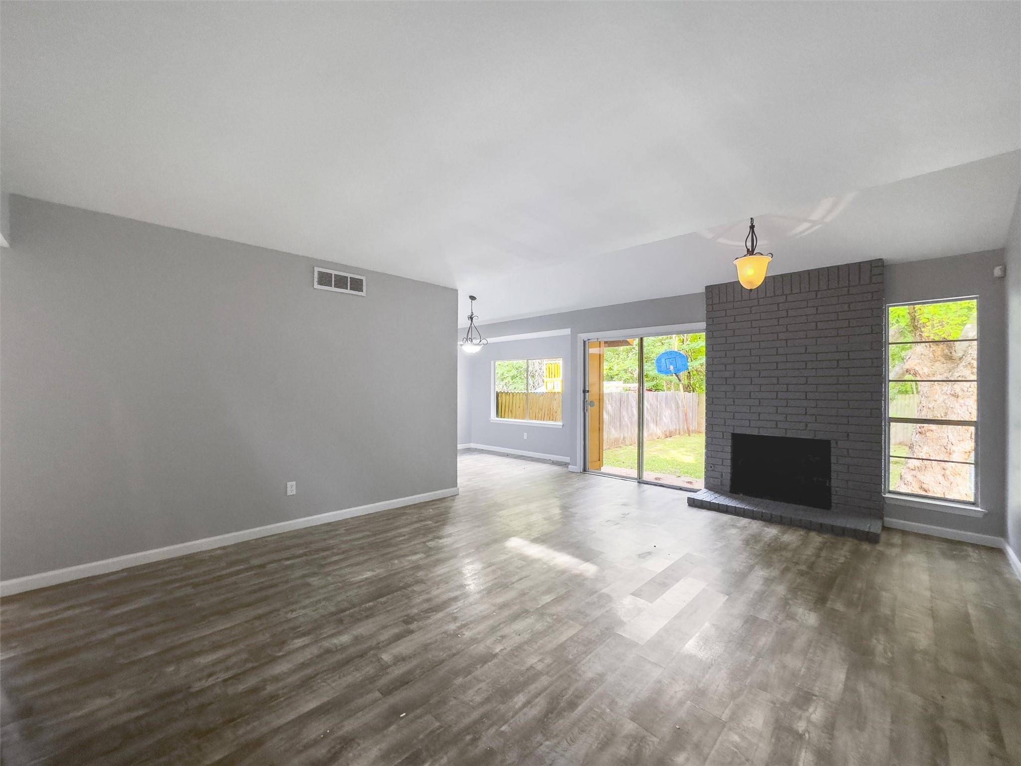 10403 Golden Meadow DR #A, Austin, TX 78758