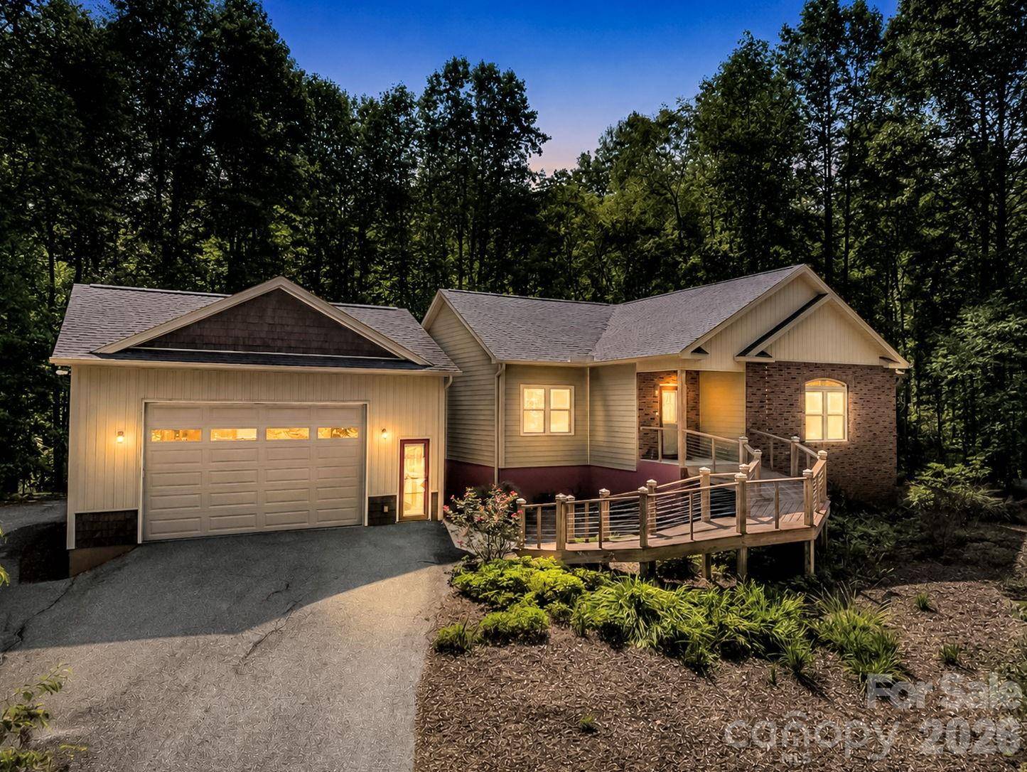 281 Ewbank RD, Etowah, NC 28729