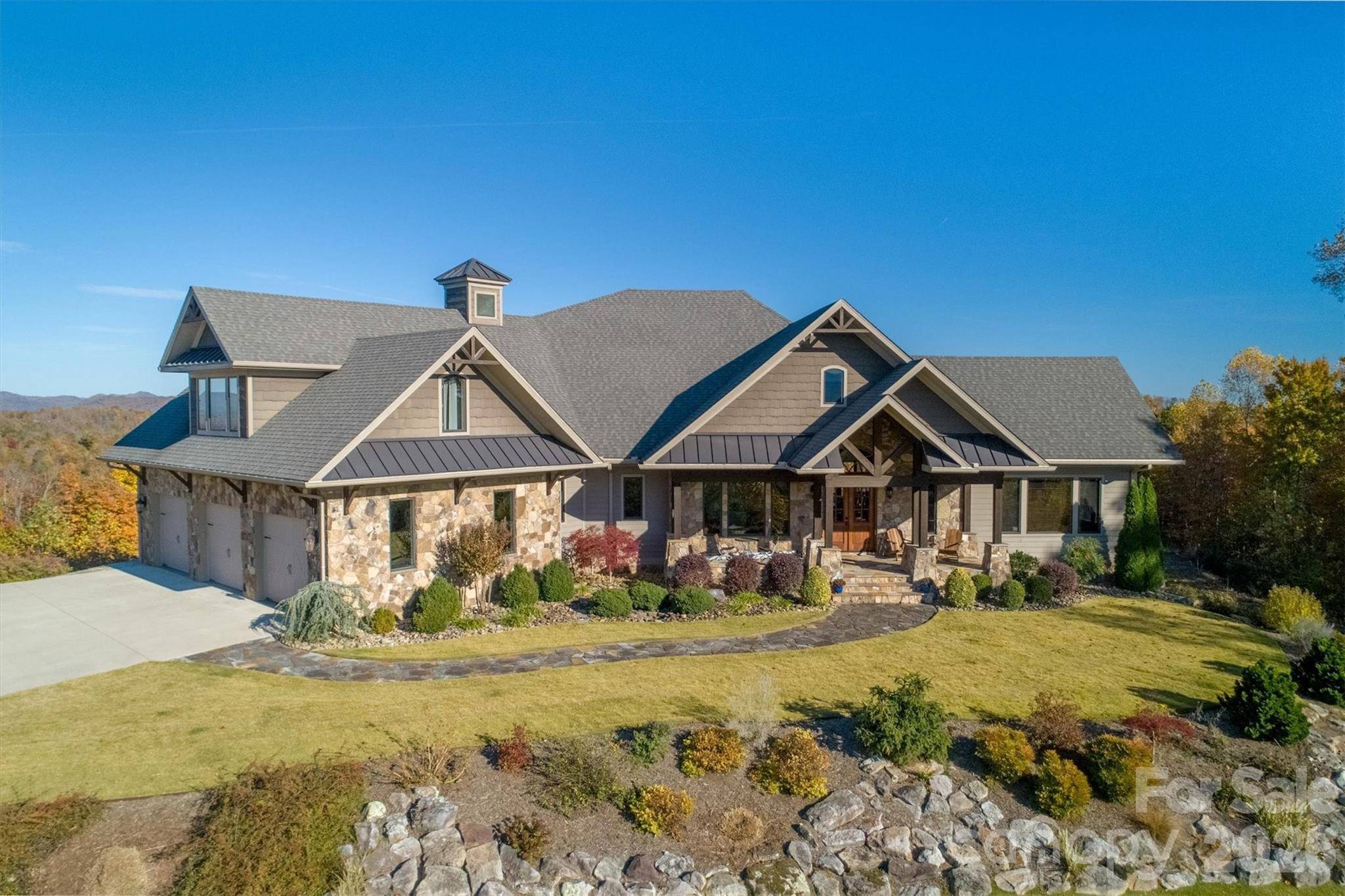 1638 Johns Ridge Pkwy #144, Lenoir, NC 28645