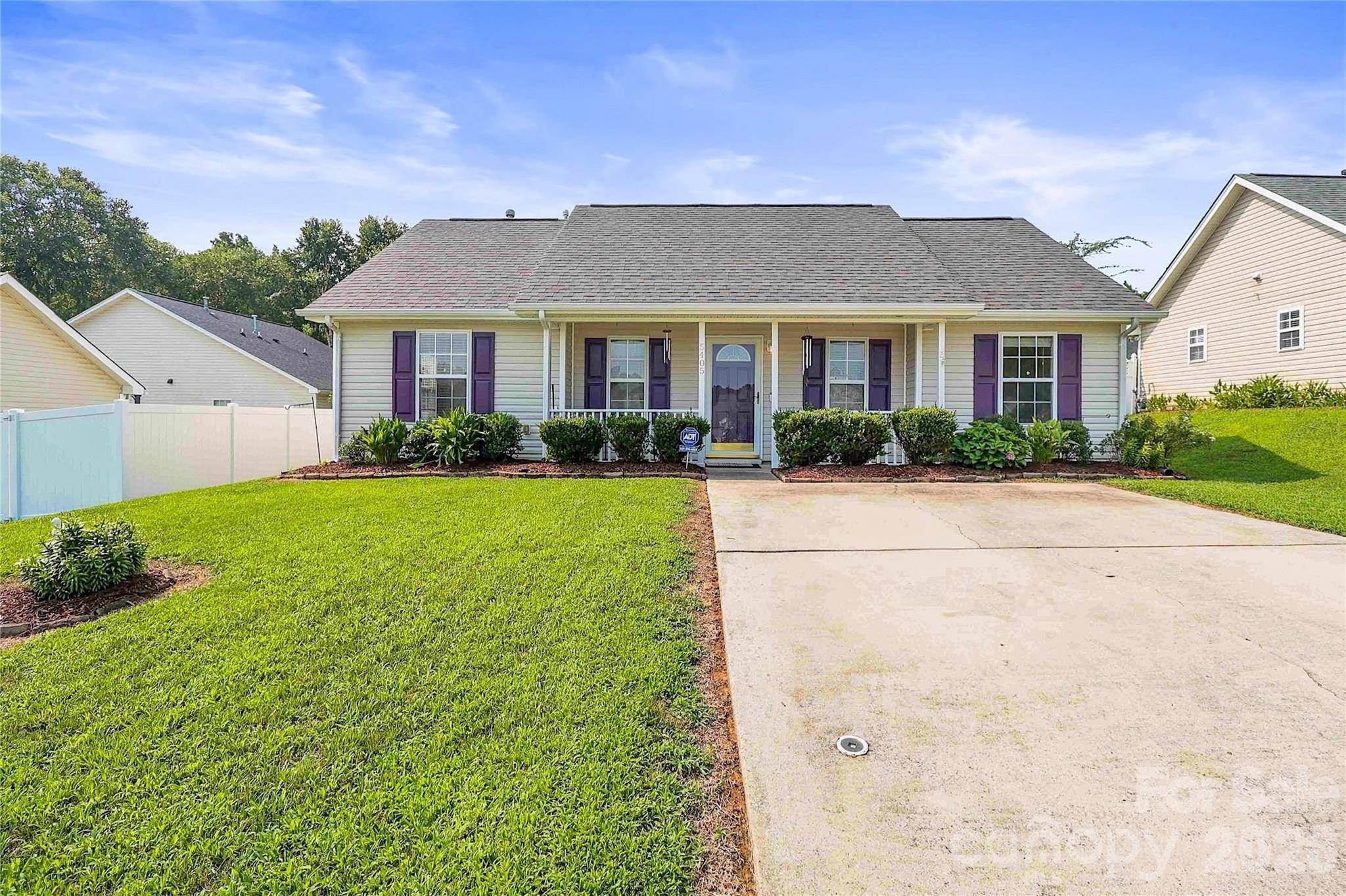 5405 Katherine CT, Dallas, NC 28034