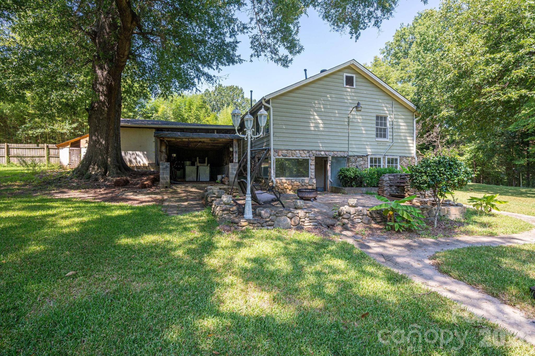 301 Belt DR, Gastonia, NC 28056