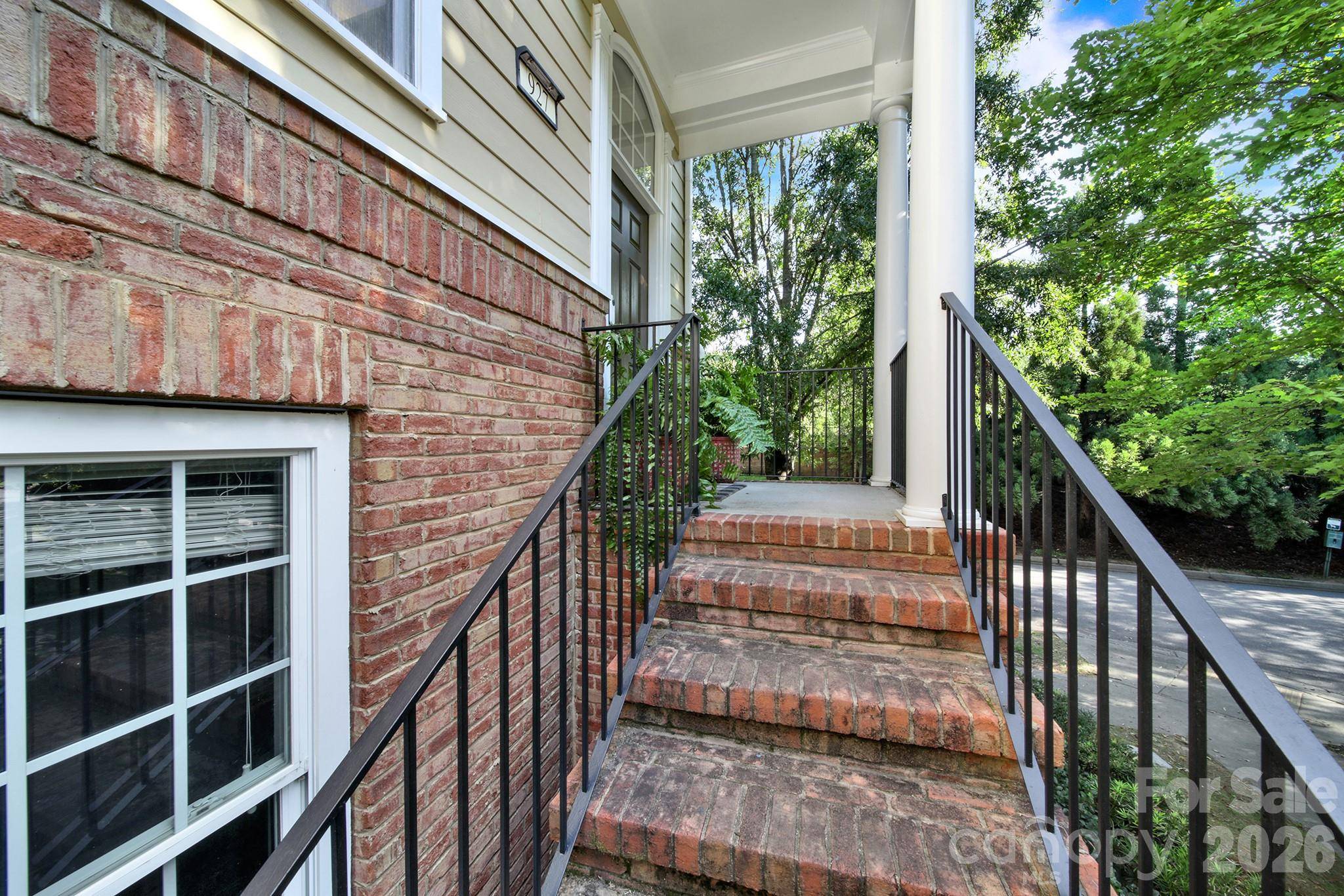 927 Lyndley DR, Fort Mill, SC 29708