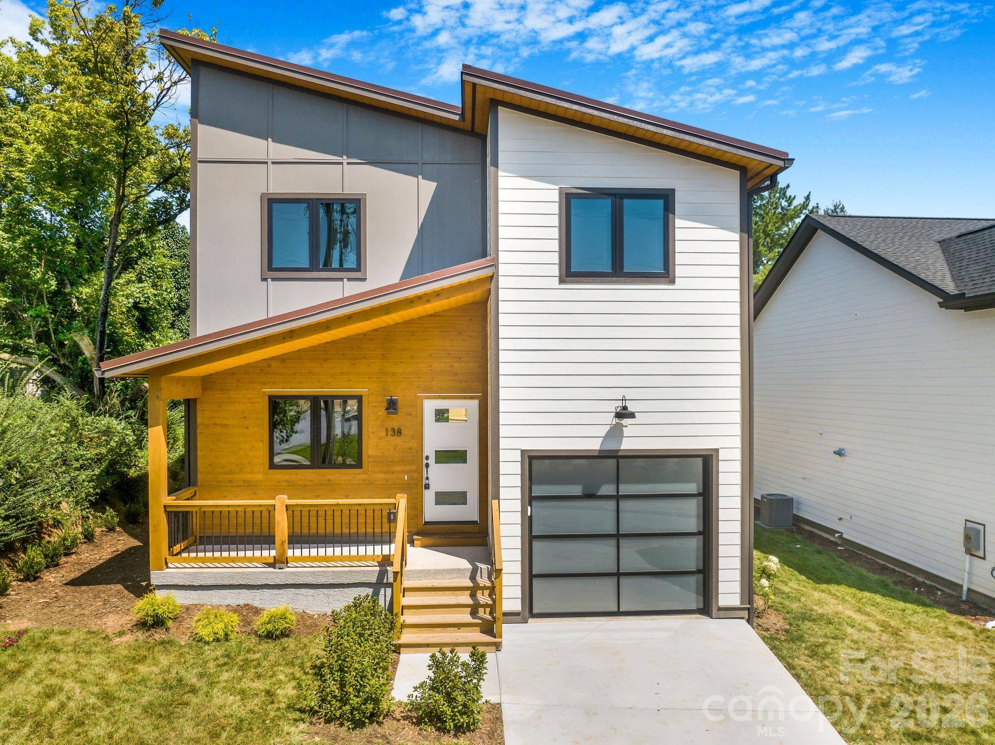 138 Shiloh RD, Asheville, NC 28803