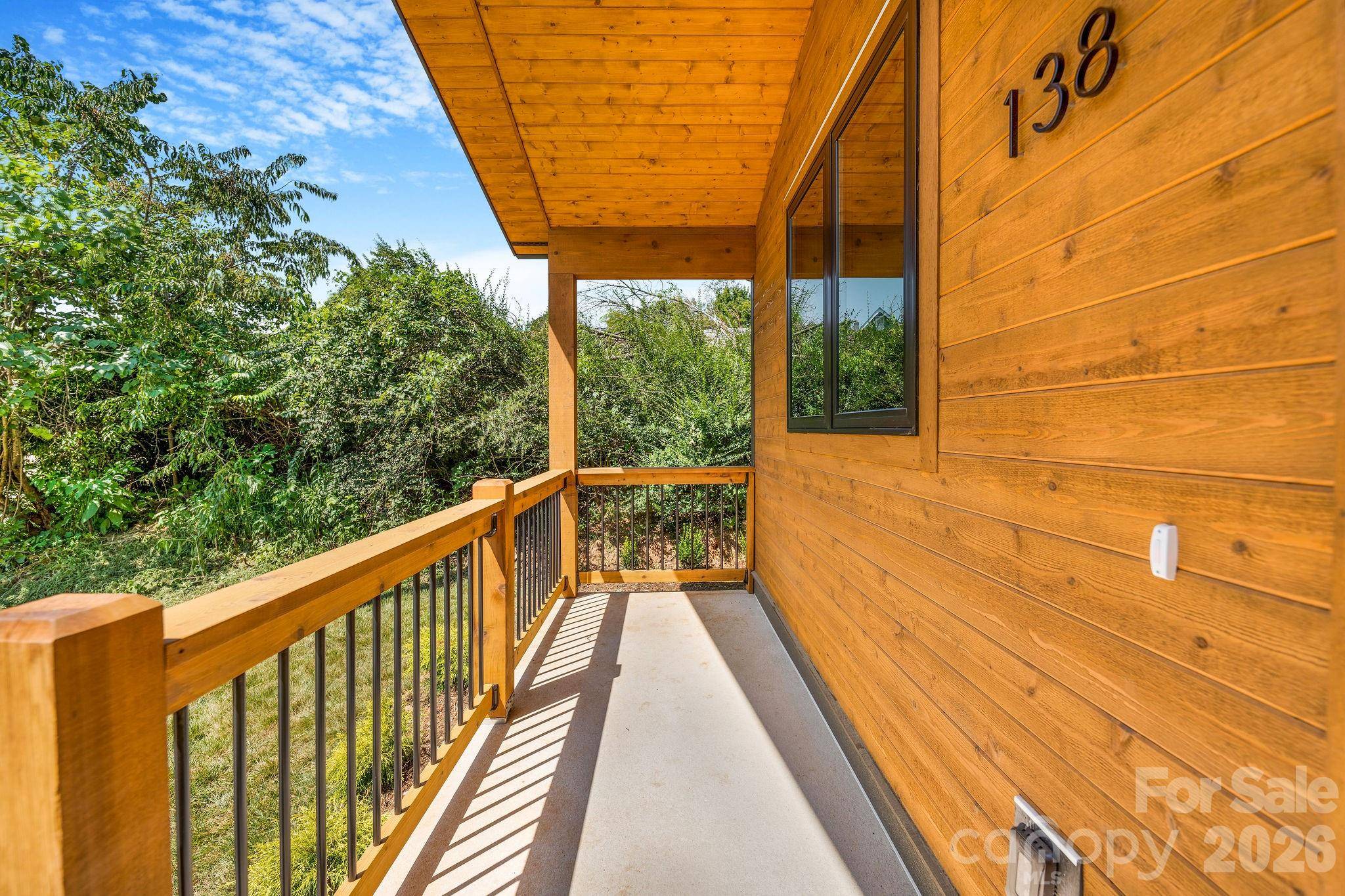 138 Shiloh RD, Asheville, NC 28803
