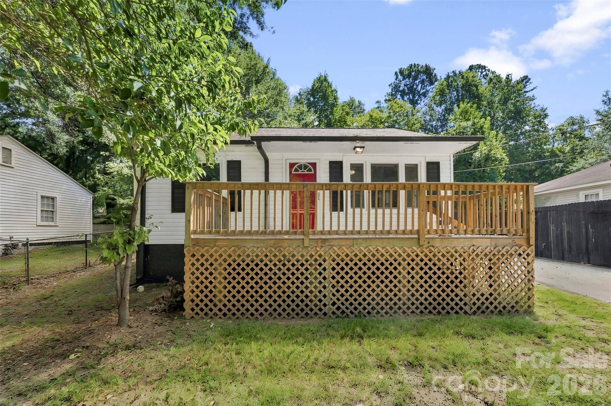 816 S Weldon ST, Gastonia, NC 28052