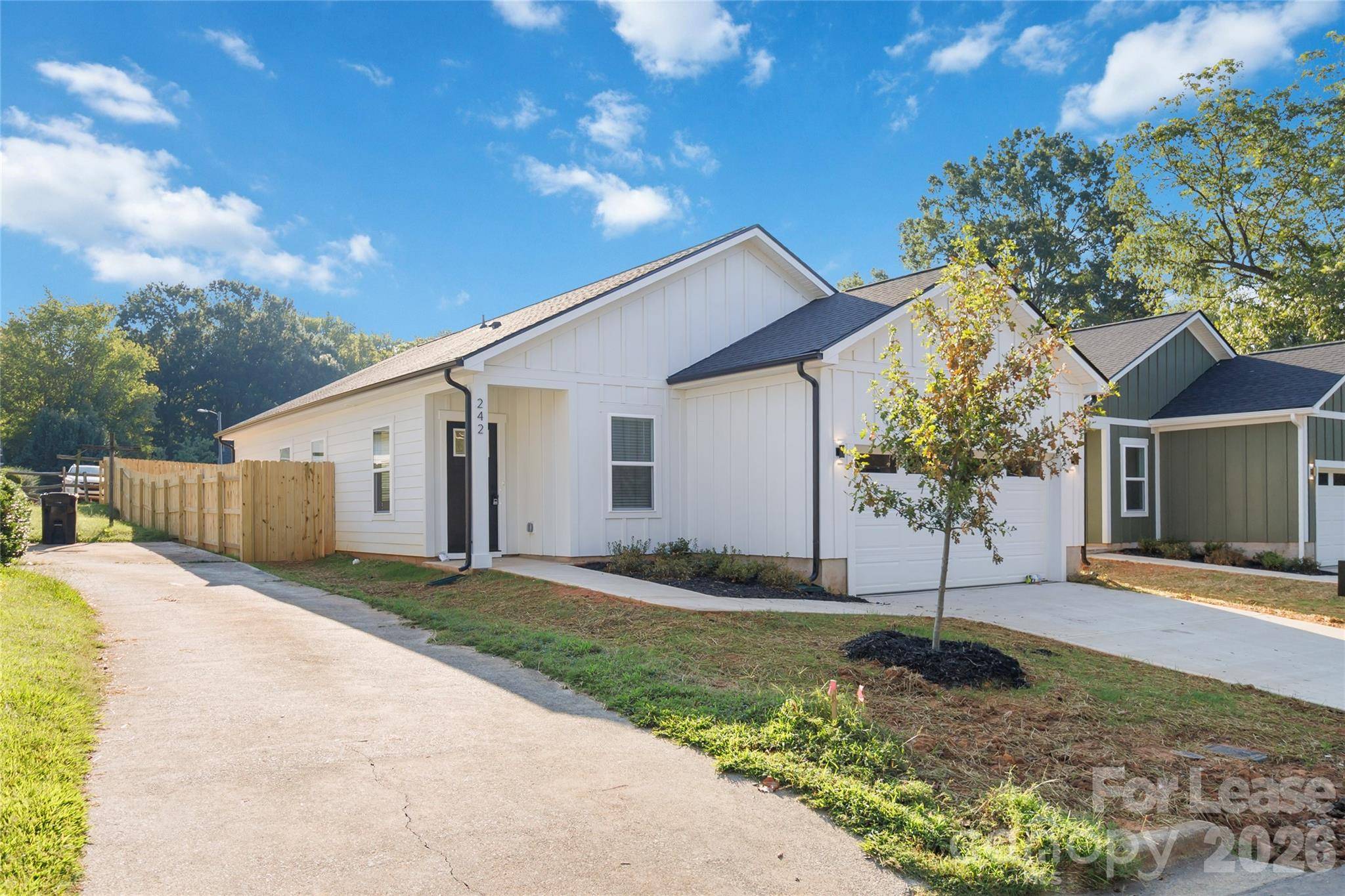 242 Institute ST, Mooresville, NC 28115