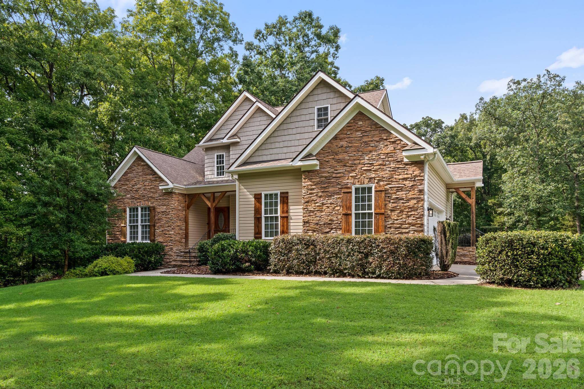 3321 Lower Lake RD, Thomasville, NC 27360
