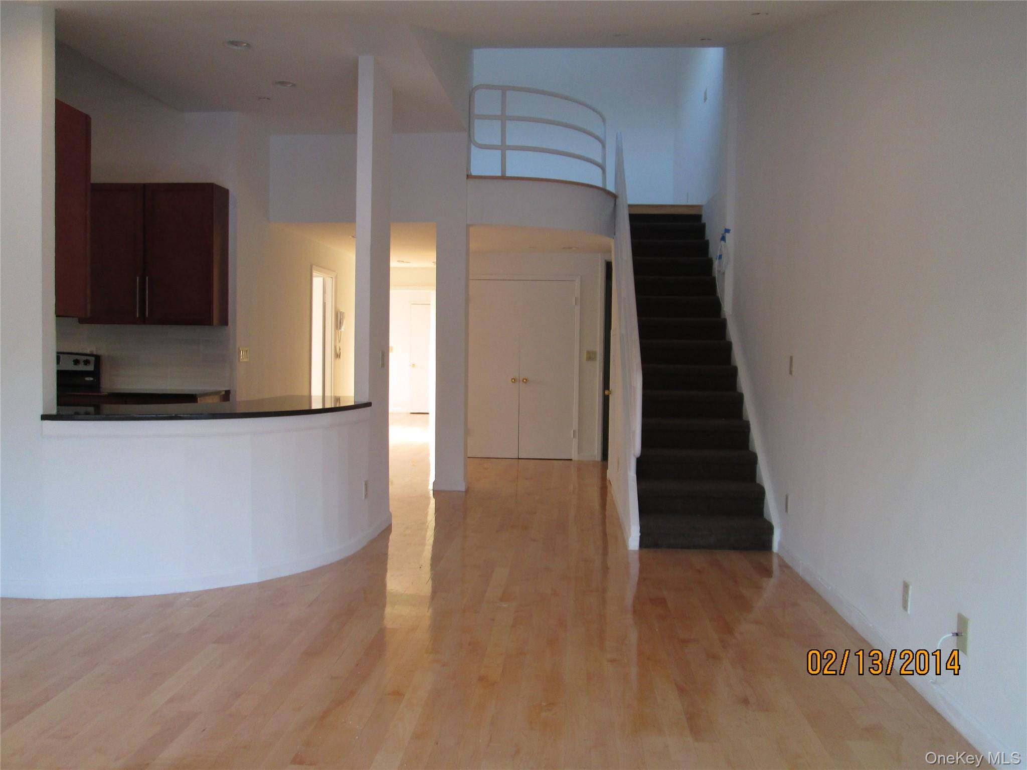237 Great Neck #4B, Great Neck, NY 11021