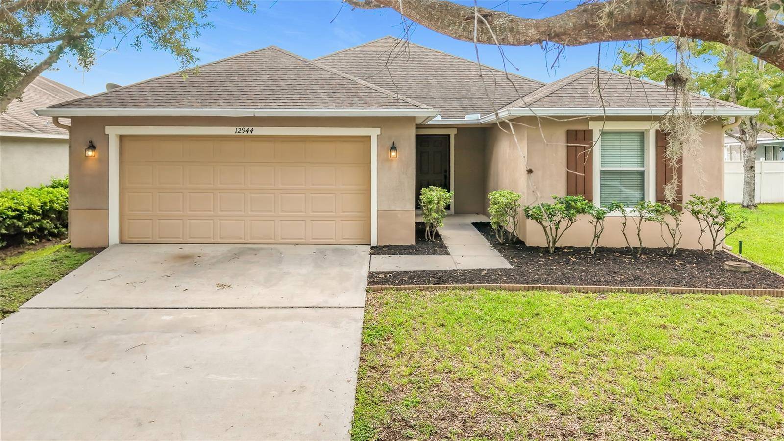 12944 BOGGY POINTE DR, Orlando, FL 32824