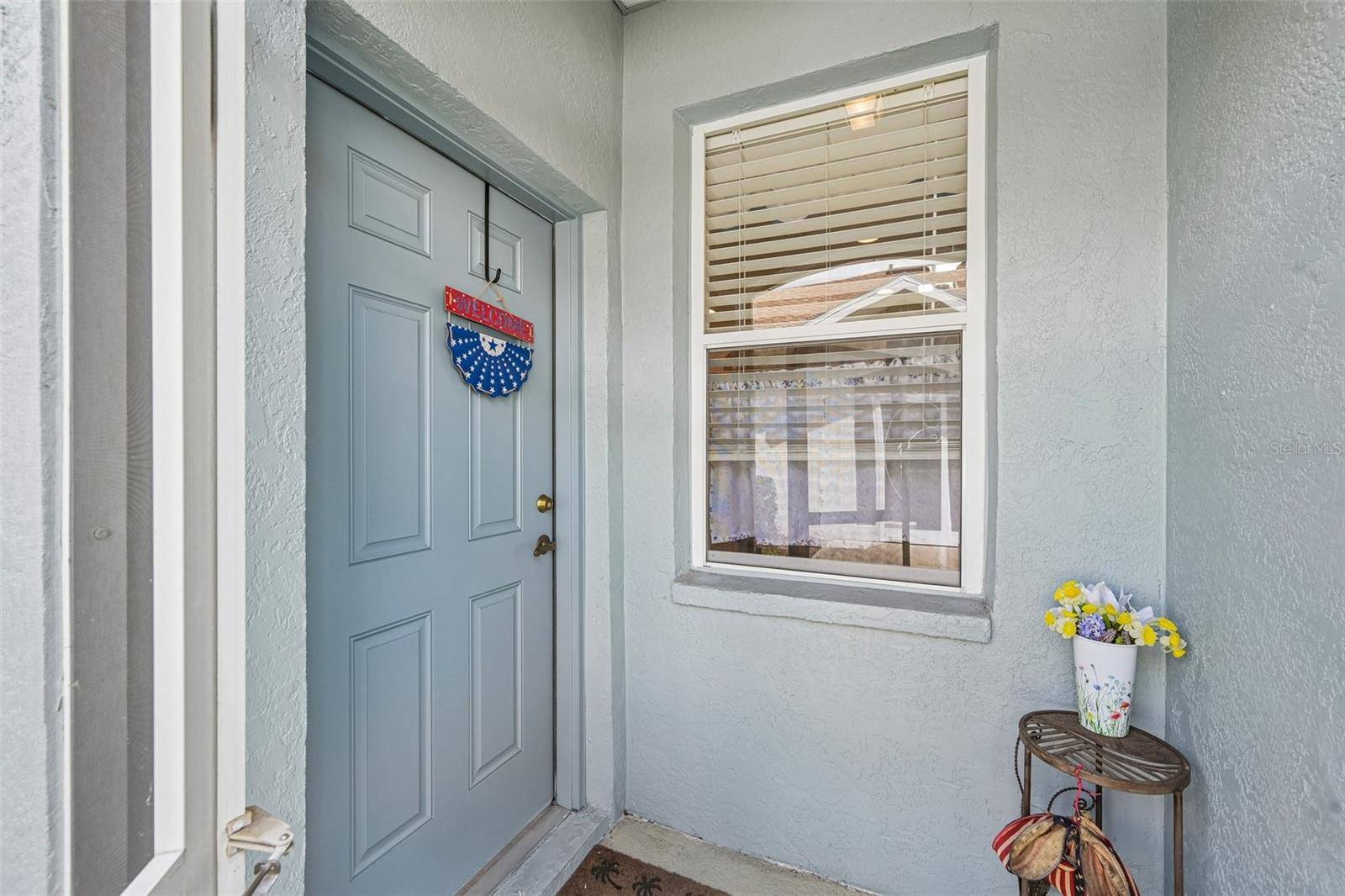 1230 HUNTINGTON GREENS DR, Sun City Center, FL 33573