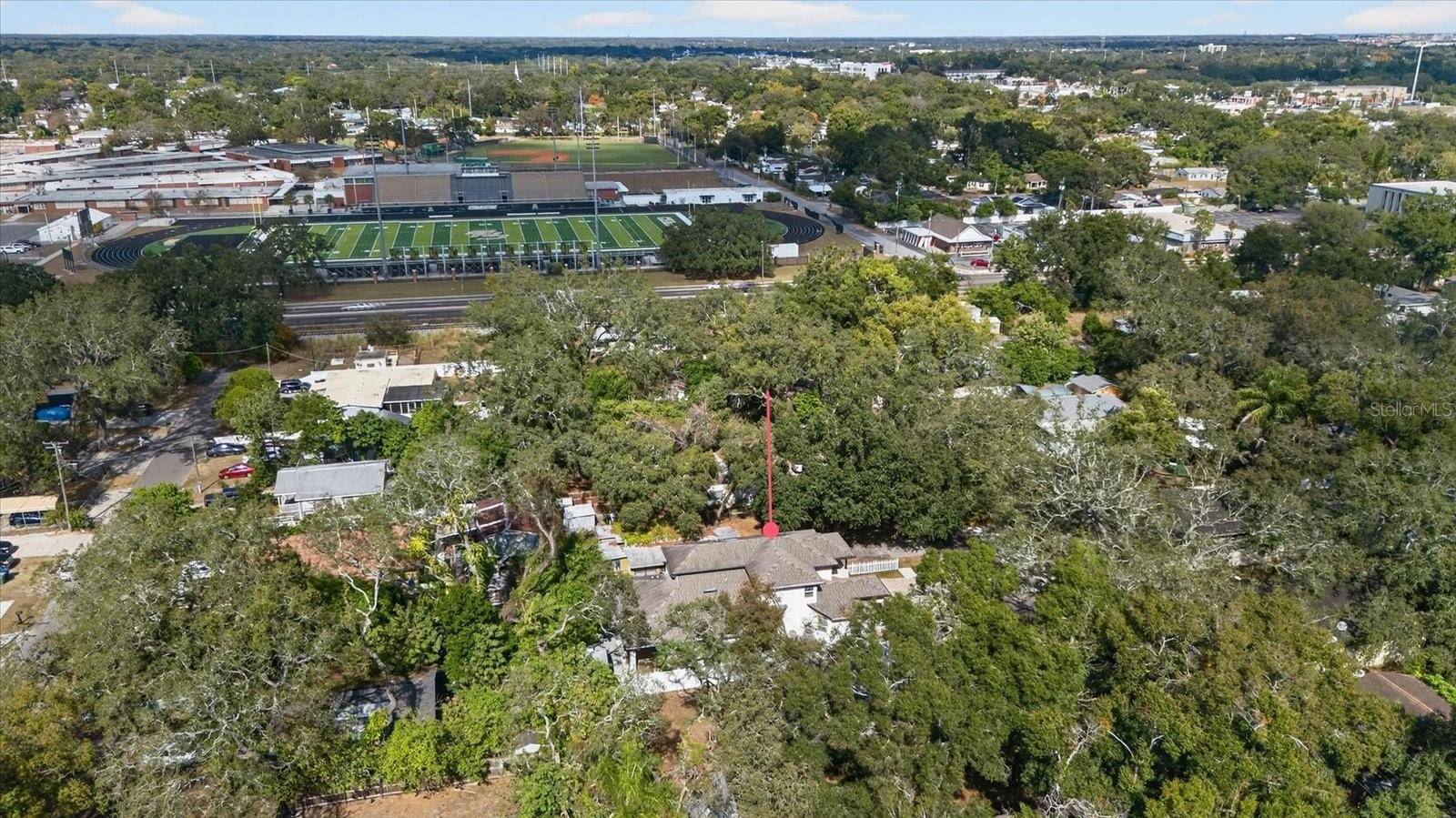 8914 N LYNN AVE, Tampa, FL 33604