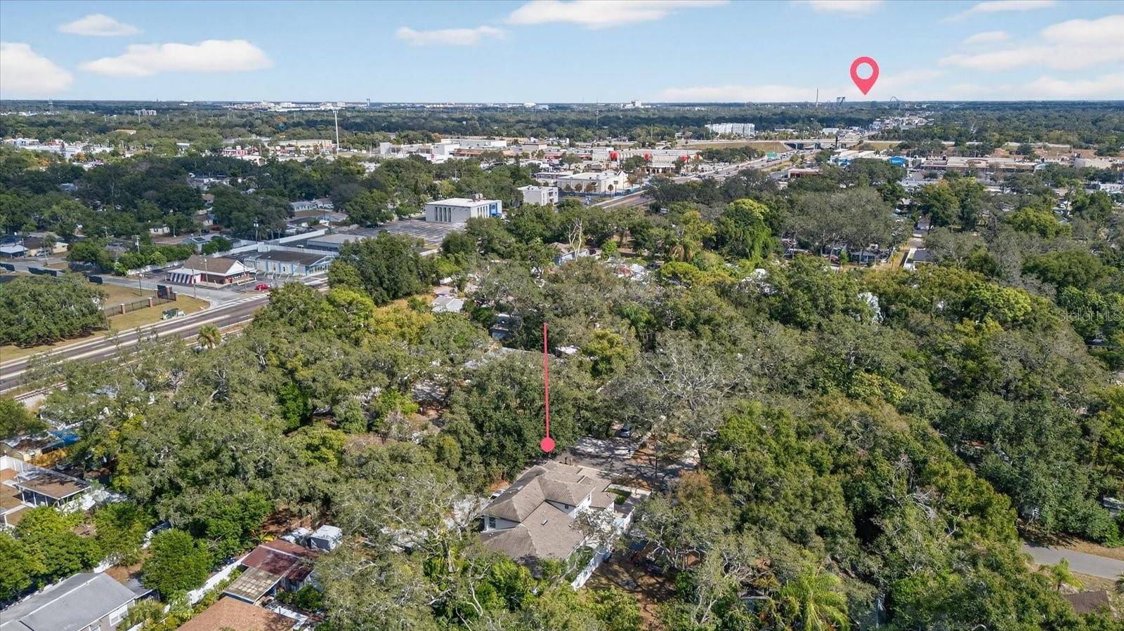 8914 N LYNN AVE, Tampa, FL 33604