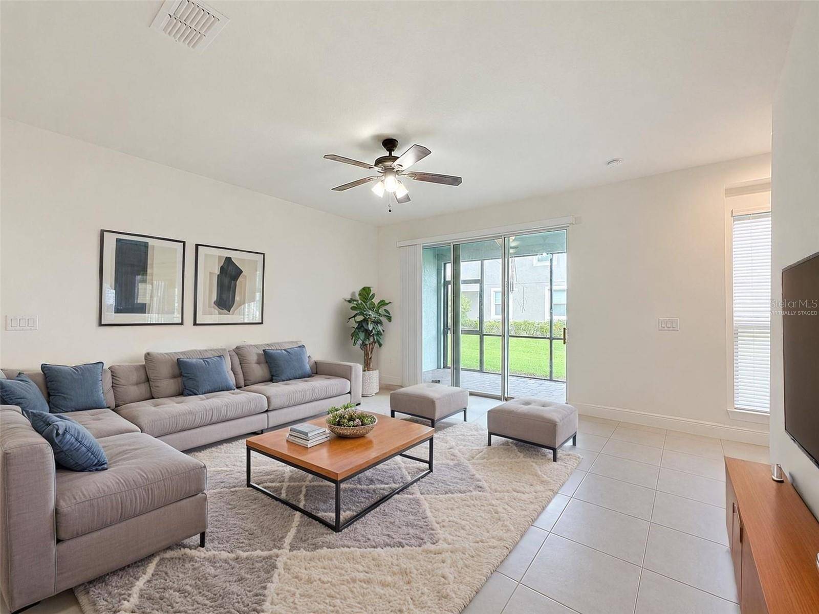 2404 ARCH AVE, Oldsmar, FL 34677