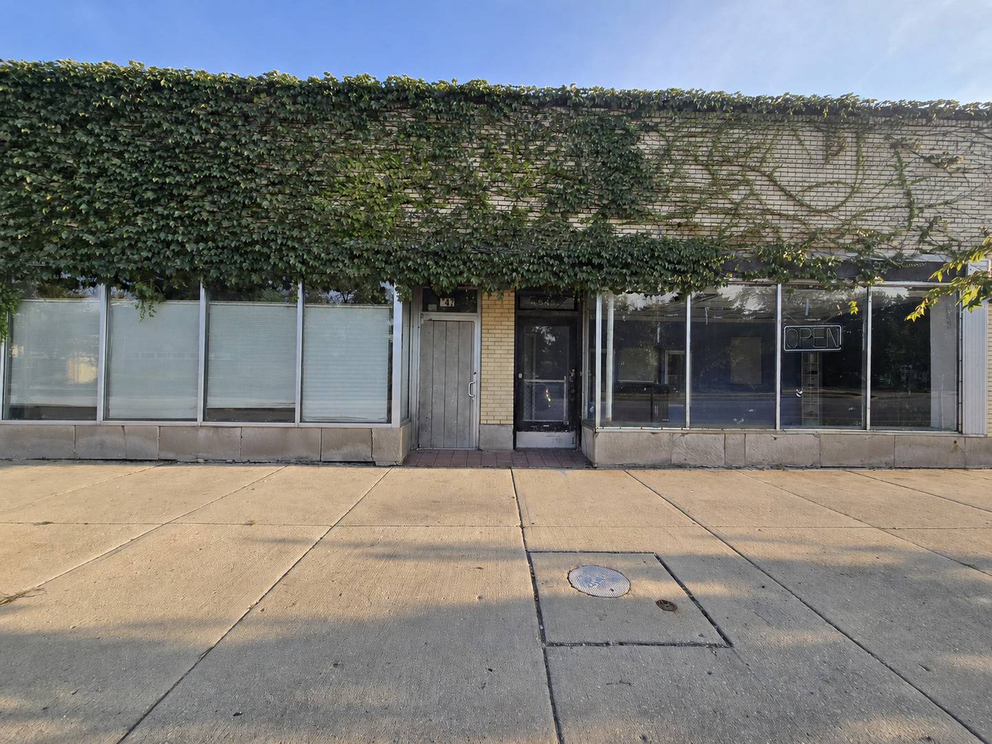 545-547 E 103rd ST, Chicago, IL 60628