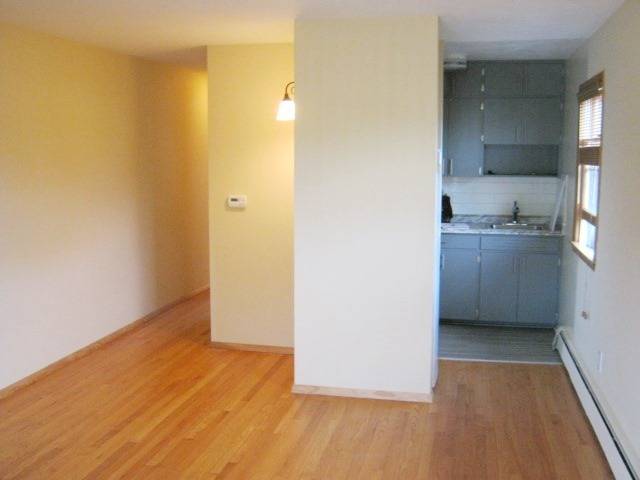 942 North AVE #2S, Waukegan, IL 60085