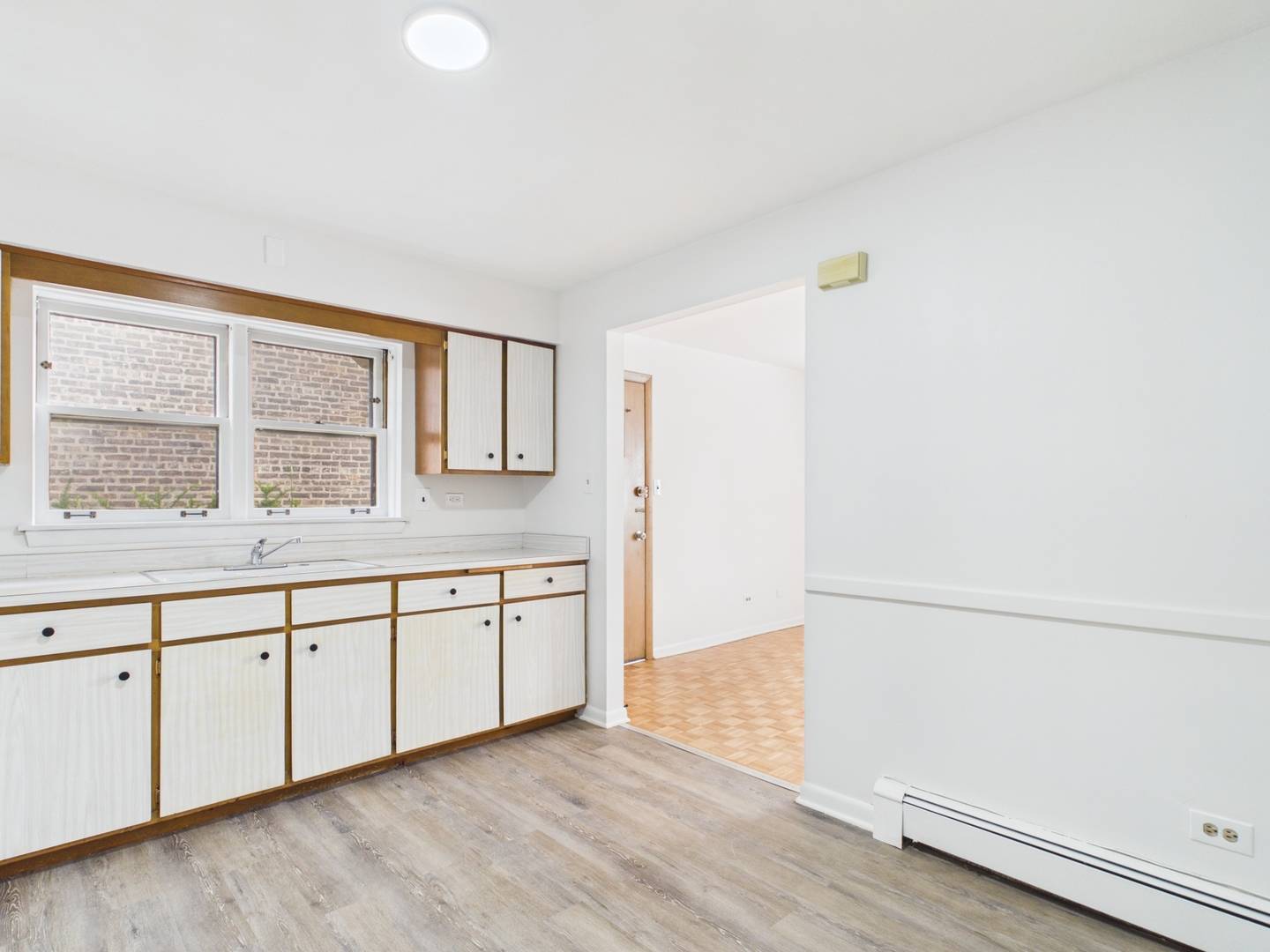 11219 S King DR #1R, Chicago, IL 60628