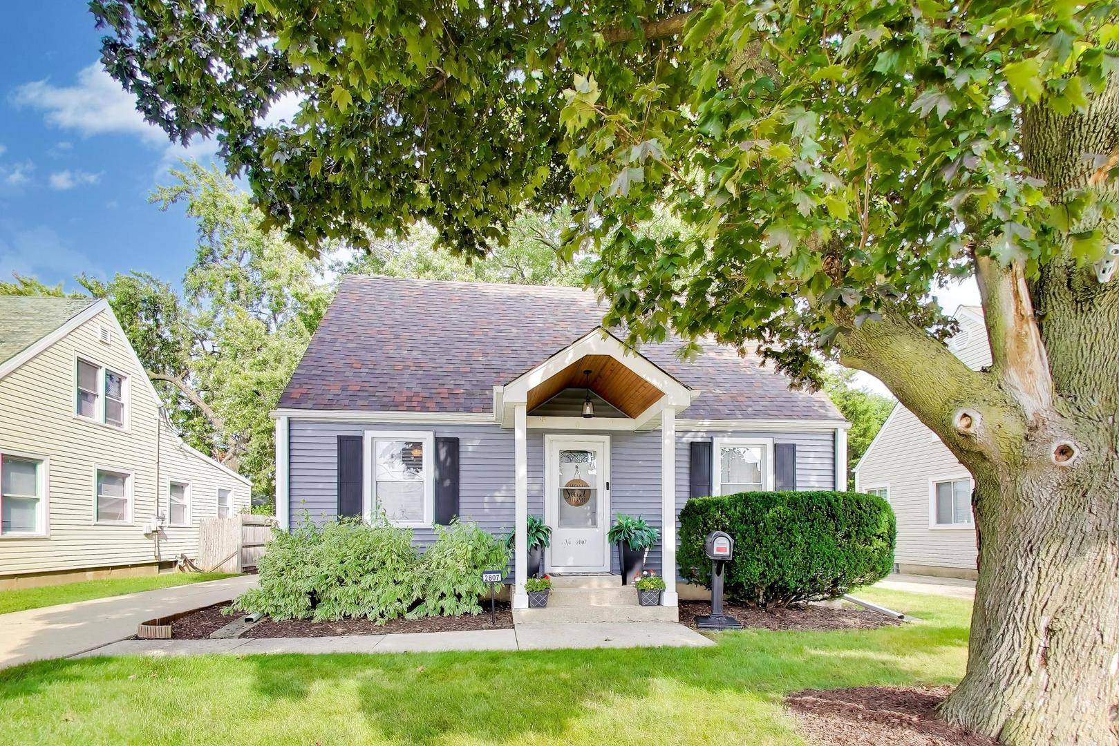 2807 Scott ST, Franklin Park, IL 60131