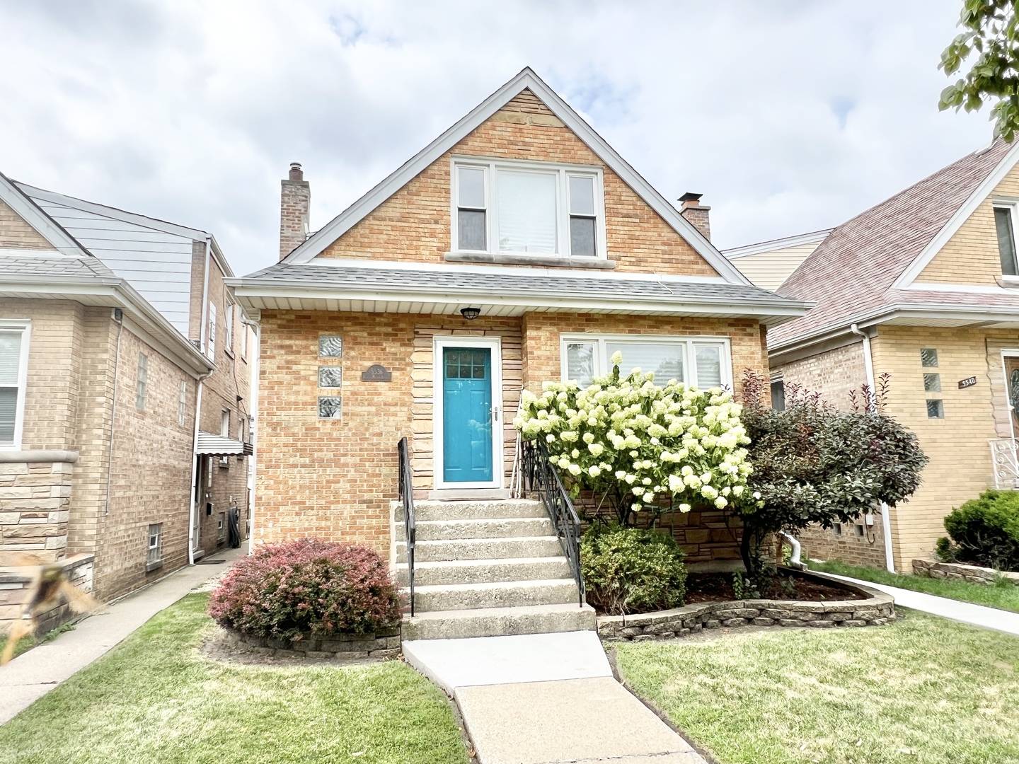 5536 N Major AVE #1, Chicago, IL 60630