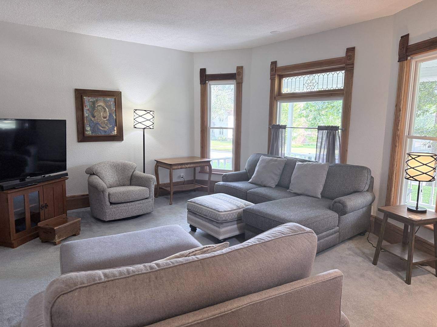 1228 W Lincoln BLVD, Freeport, IL 61032