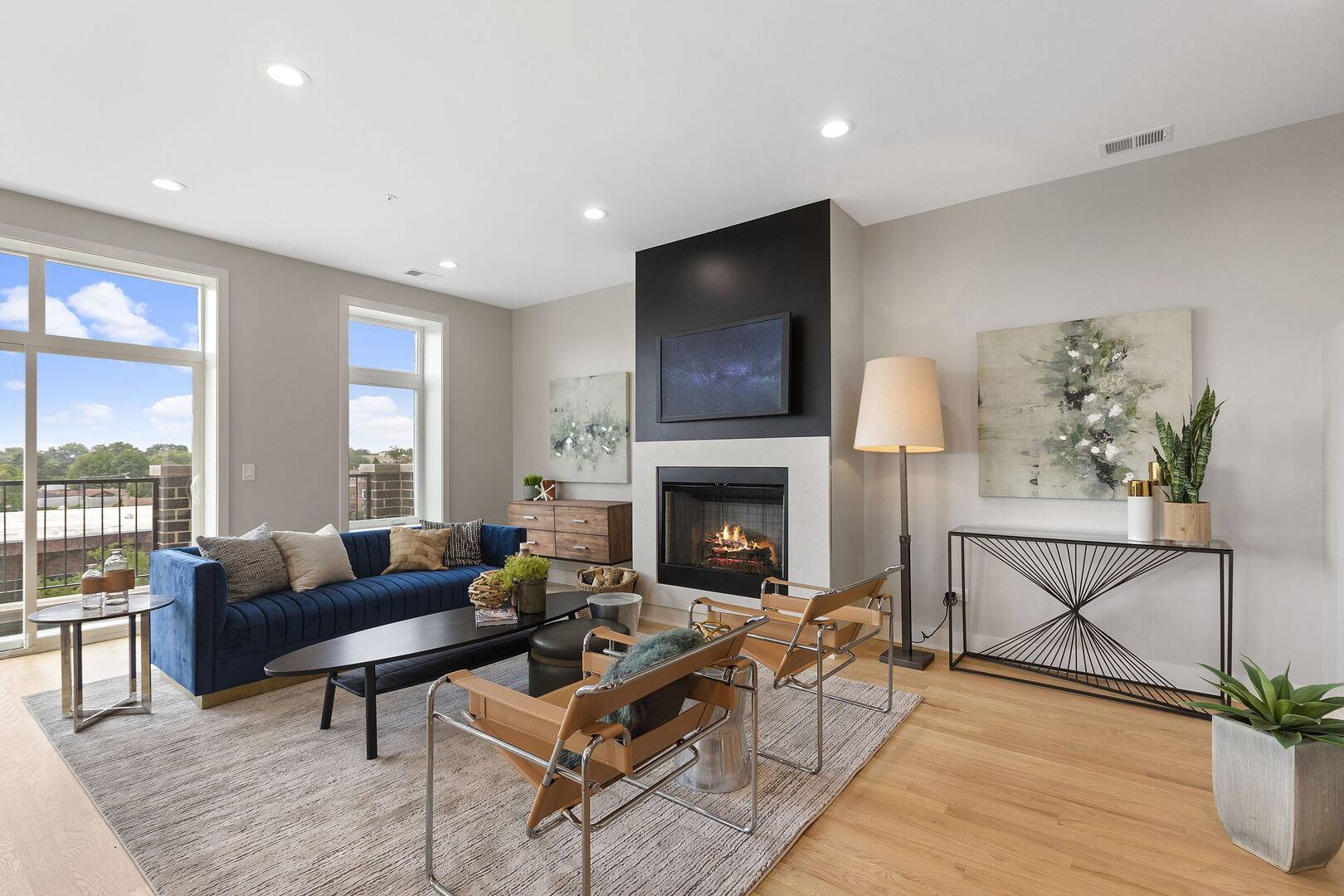 5689 N Lincoln AVE #4S, Chicago, IL 60659