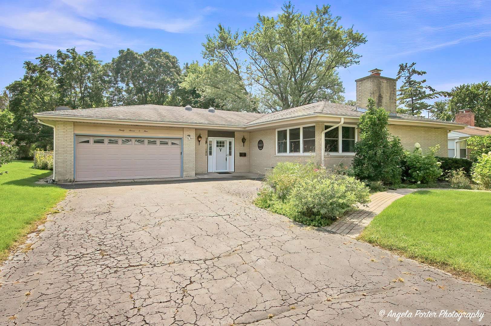 3705 W Young ST, Mchenry, IL 60050