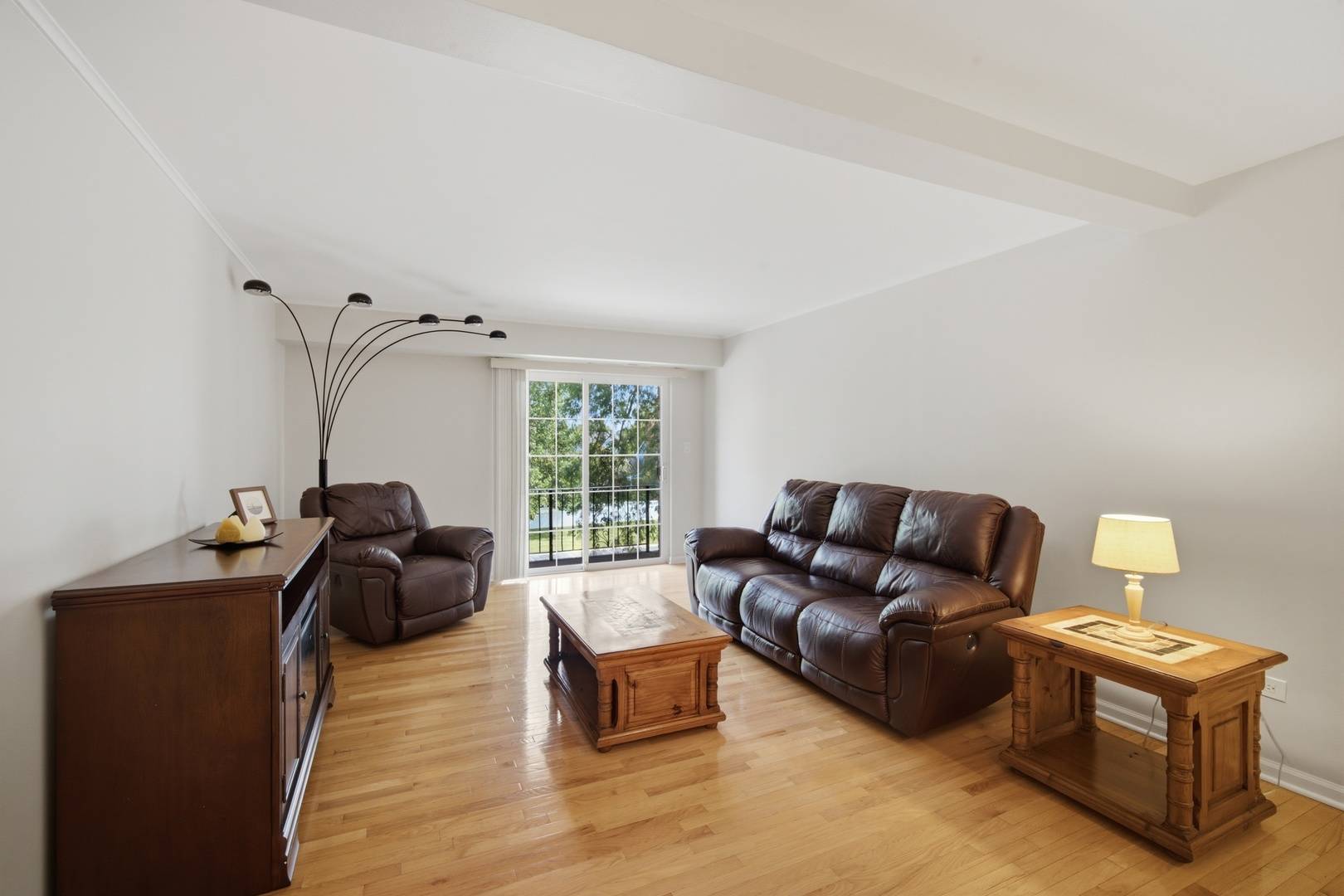 1531 N Windsor DR #309, Arlington Heights, IL 60004