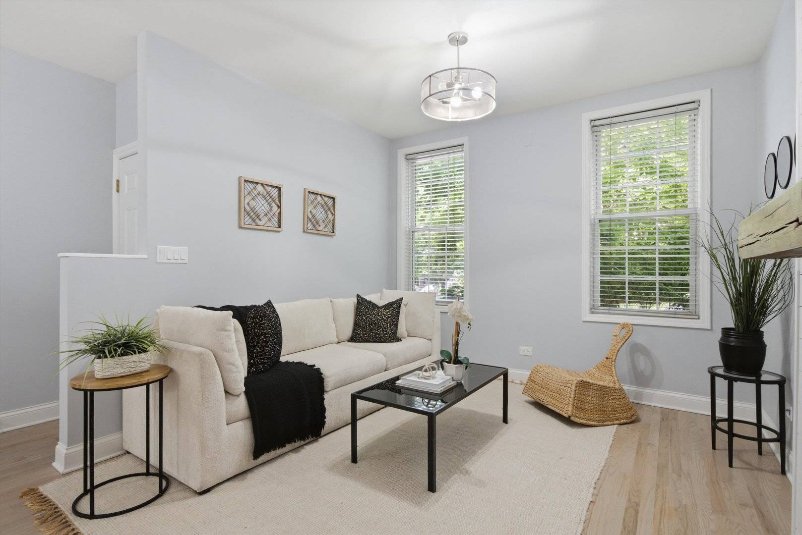 1457 W Fry ST #1, Chicago, IL 60642