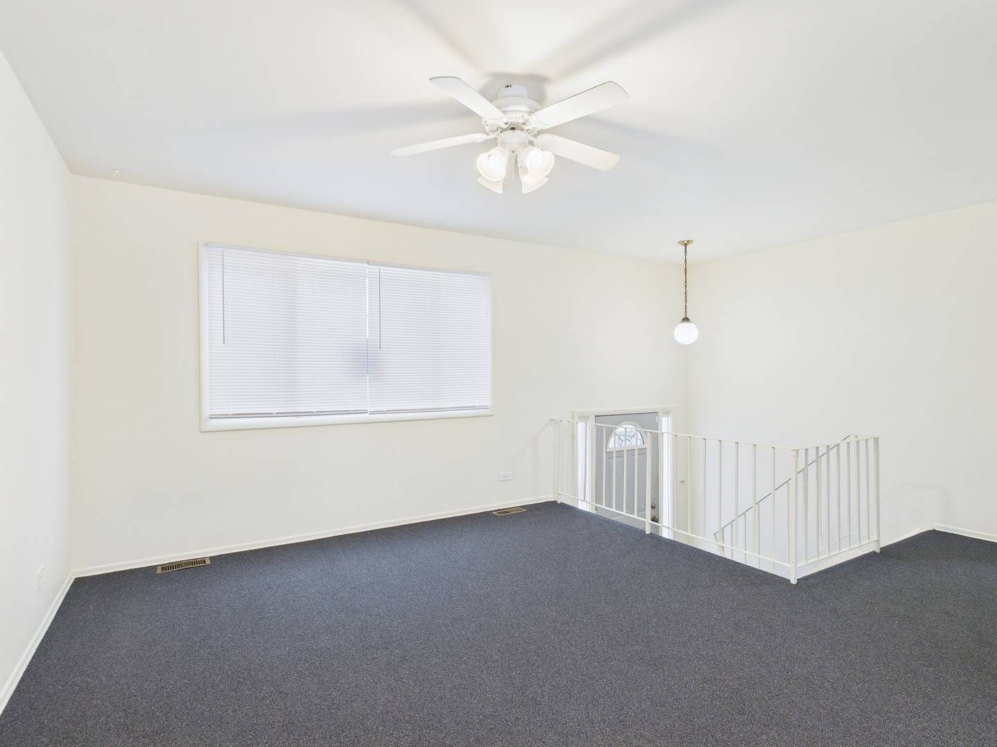 17681 Country Club DR, Country Club Hills, IL 60478
