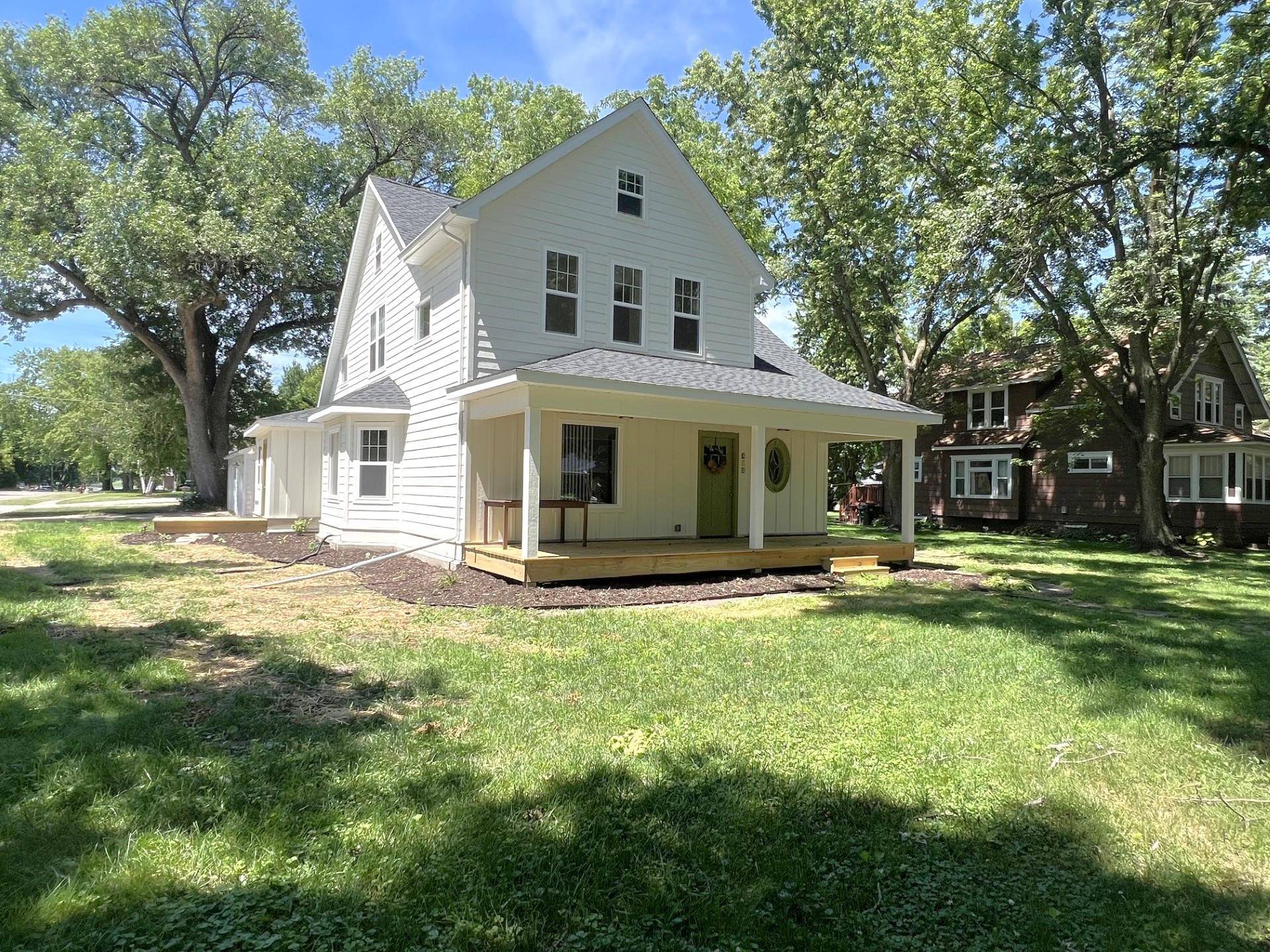 512 3rd ST S, Atwater, MN 56209