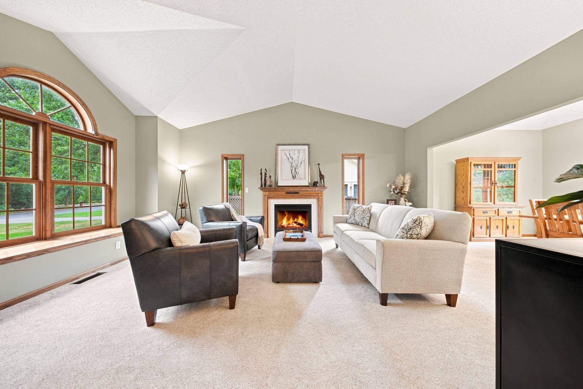 624 Galahad RD N, Hudson, WI 54016