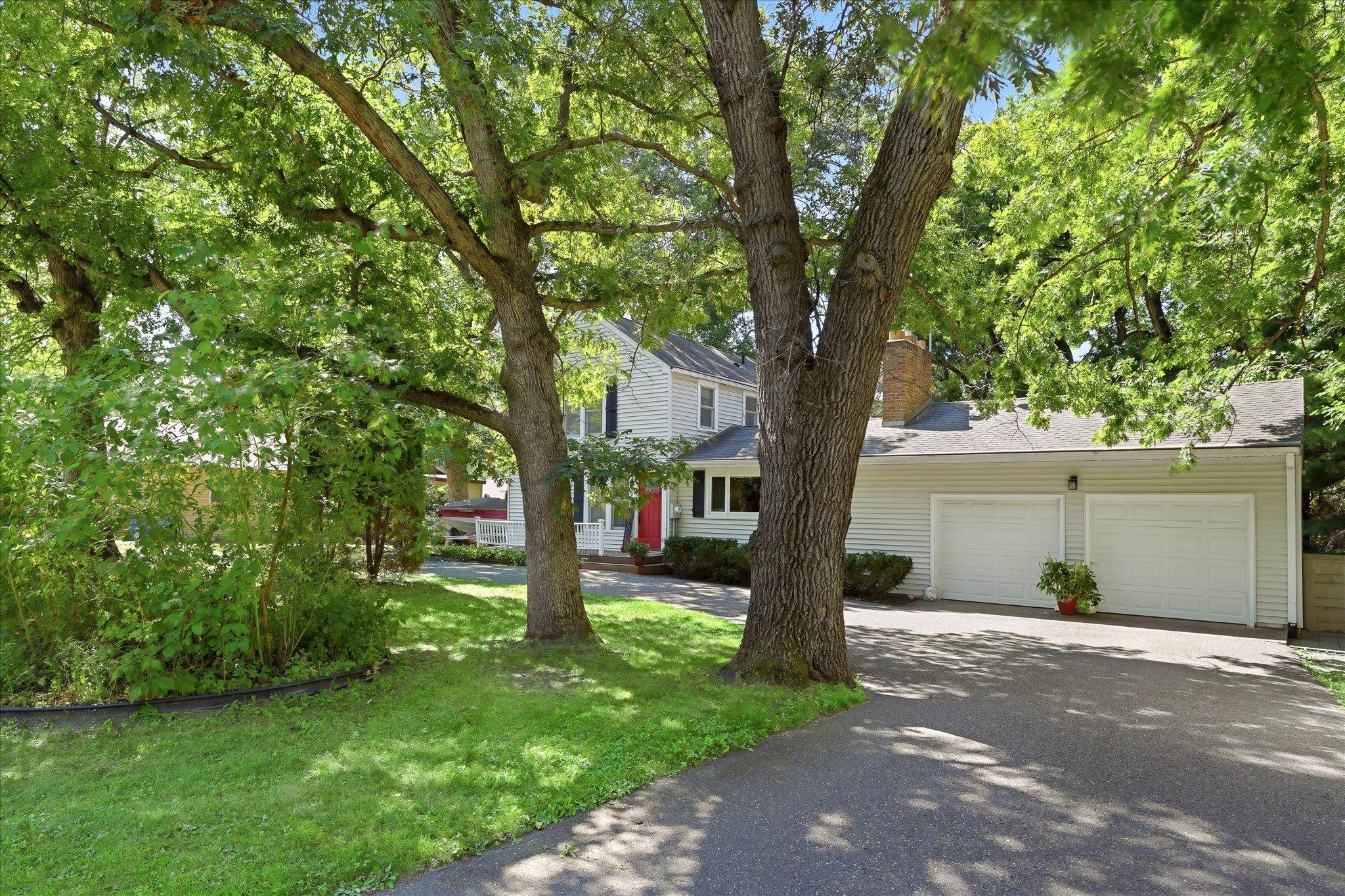 5505 Portland AVE, White Bear Lake, MN 55110