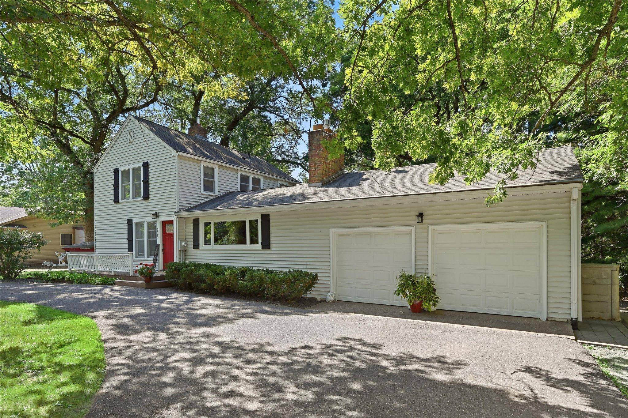 5505 Portland AVE, White Bear Lake, MN 55110