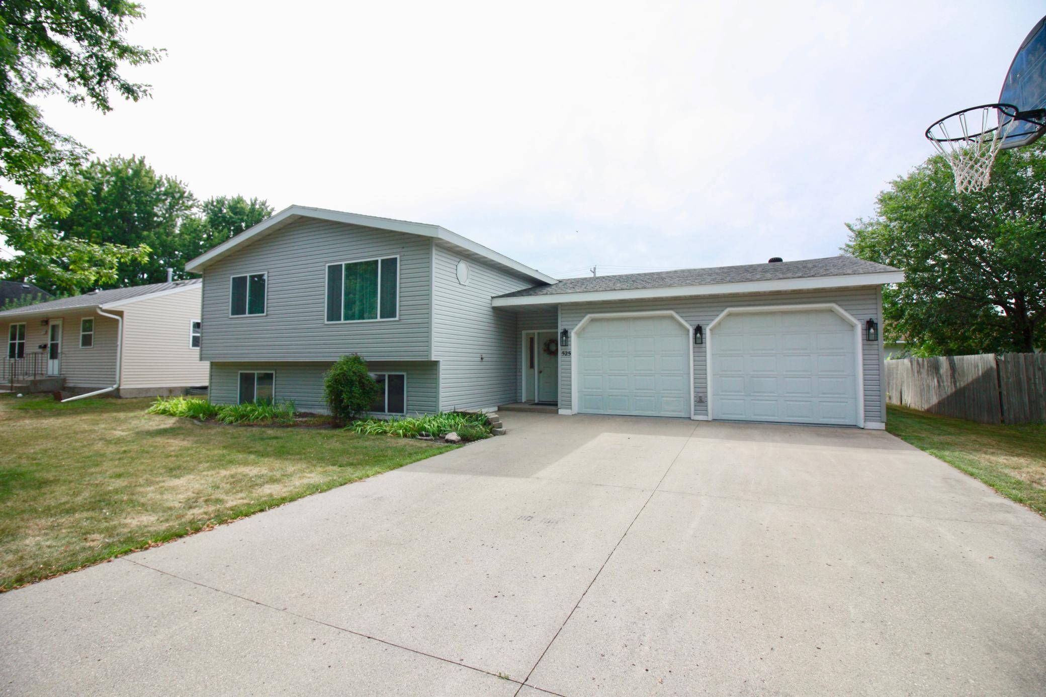 525 12th ST N, Breckenridge, MN 56520
