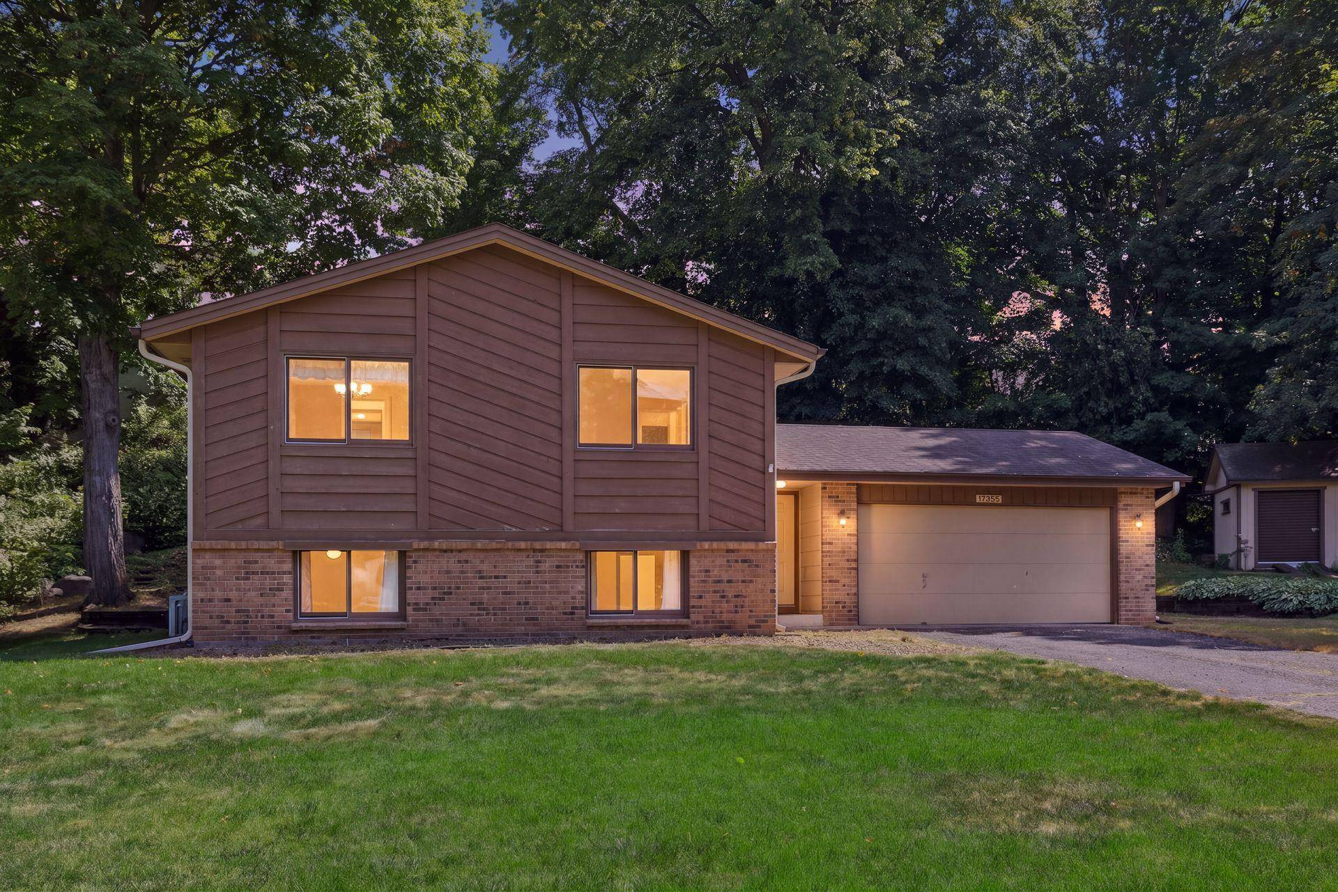 17355 Sunset TRL SW, Prior Lake, MN 55372