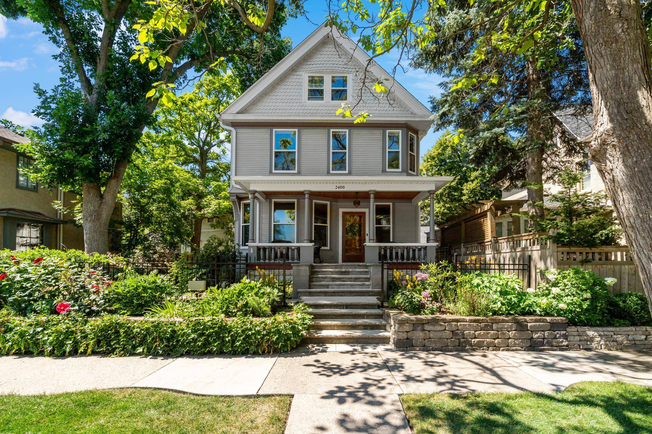 2400 Irving AVE S, Minneapolis, MN 55405