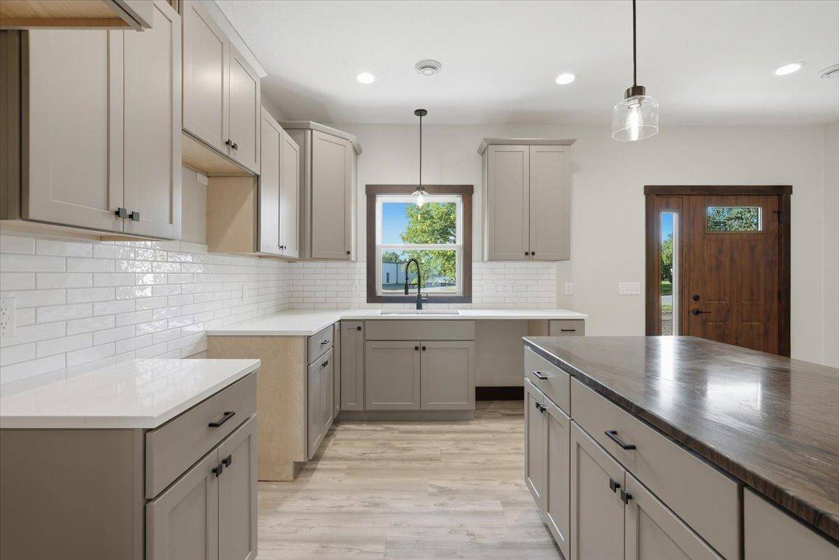 211 Sixth AVE, Clear Lake, WI 54005