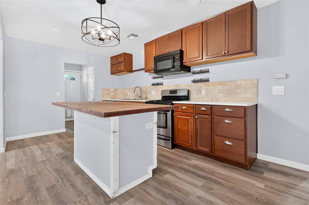 9821 SE 43rd ST, Oklahoma City, OK 73150
