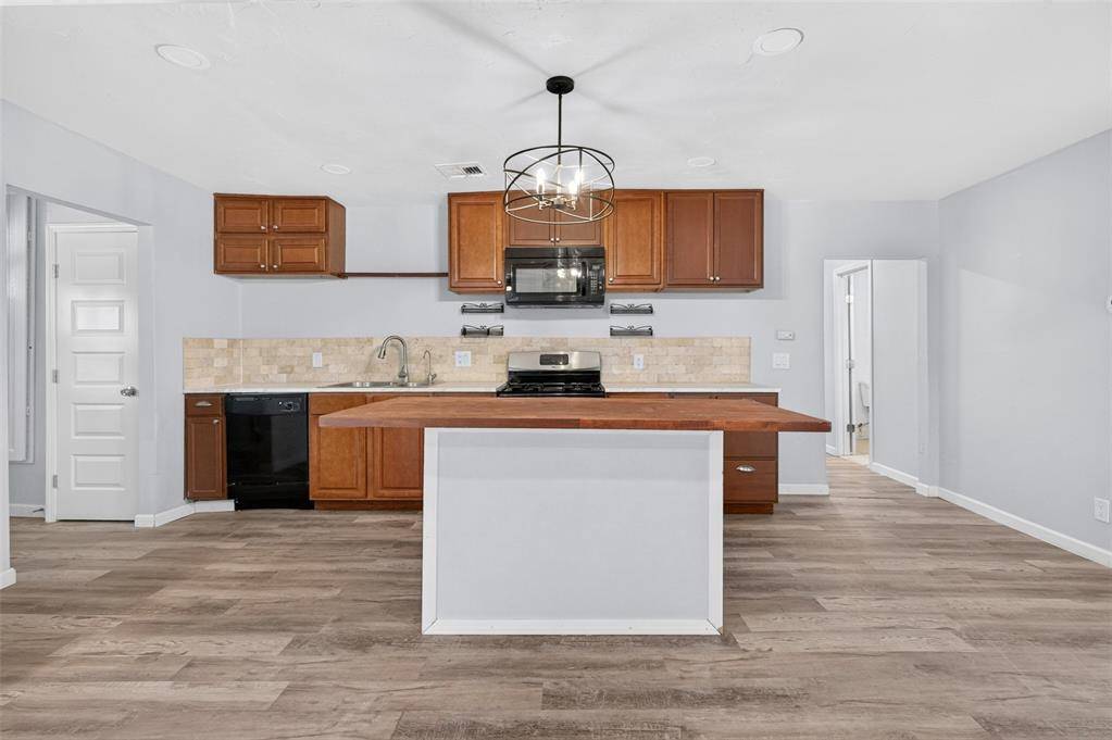 9821 SE 43rd ST, Oklahoma City, OK 73150
