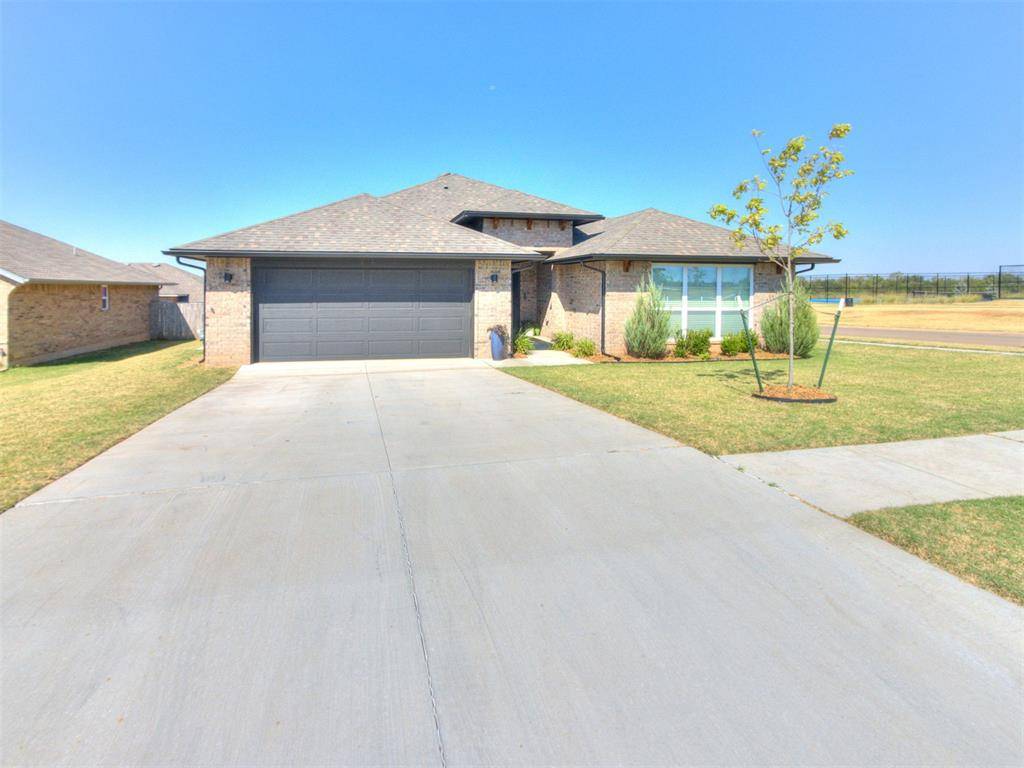 2100 Norwood DR, Norman, OK 73026