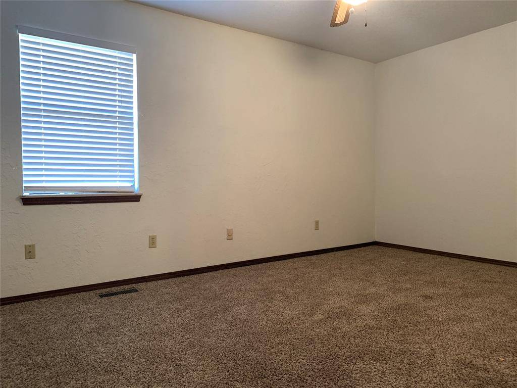 518 Garland CT, Norman, OK 73072