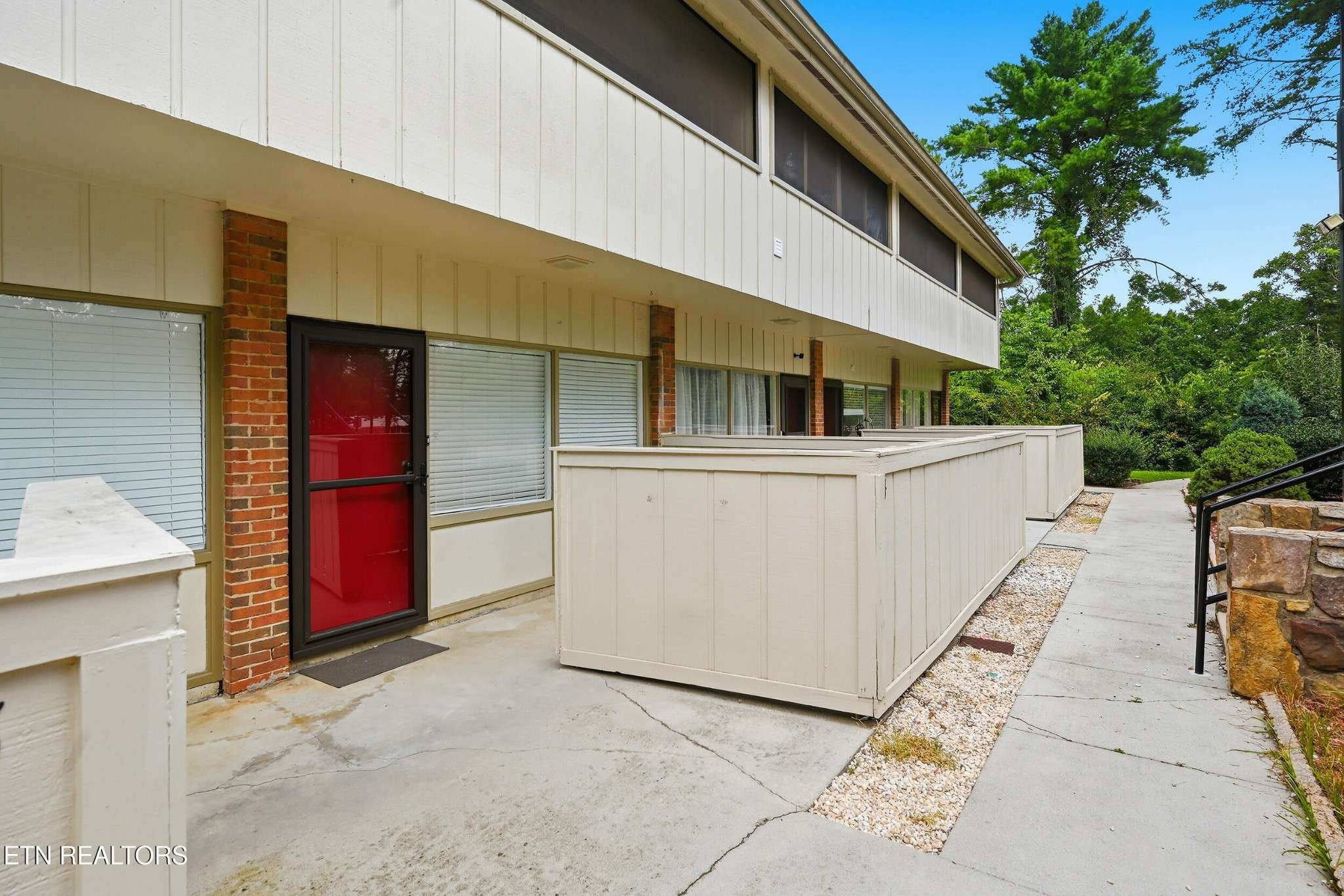 2806 Suncrest Rd #4, Pigeon Forge, TN 37863