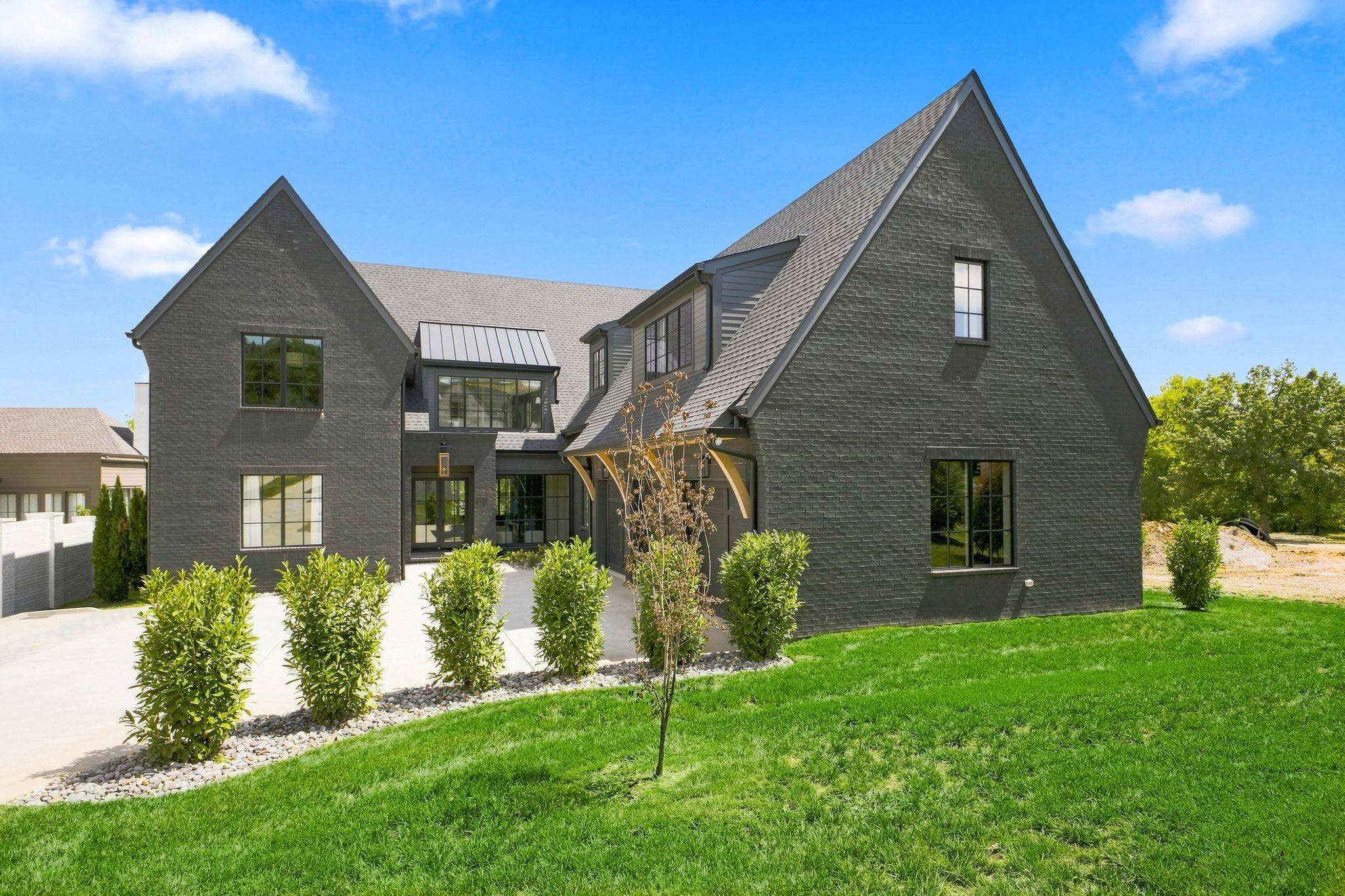 4518 Belmont Park Ter, Nashville, TN 37215