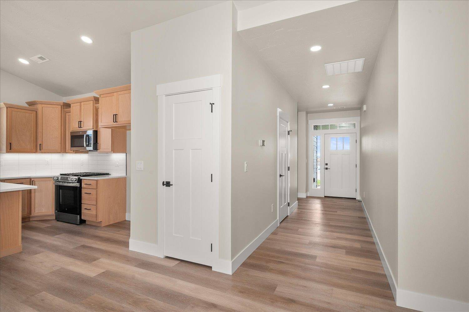 18191 N Morton Ct, Colbert, WA 99005