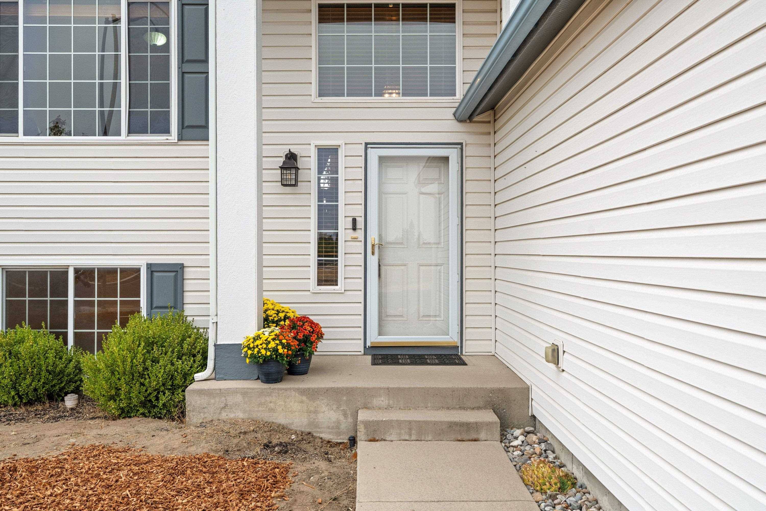 415 Simpson Pkwy, Cheney, WA 99004