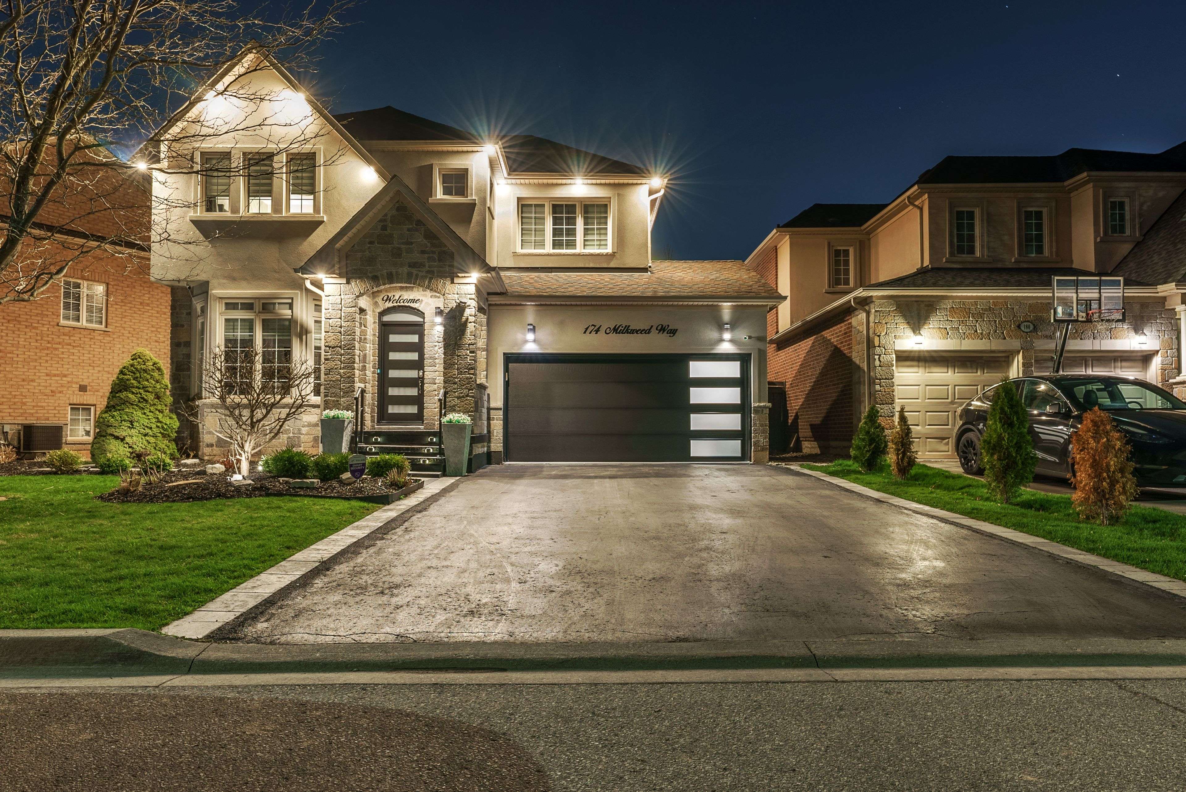 174 Milkweed WAY, Oakville, ON L6L 0A4