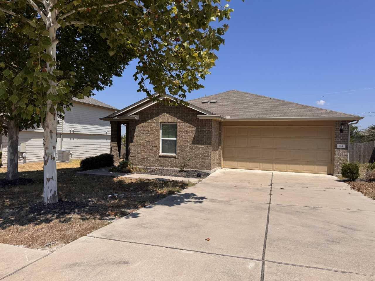 114 Leon River LOOP, Hutto, TX 78634