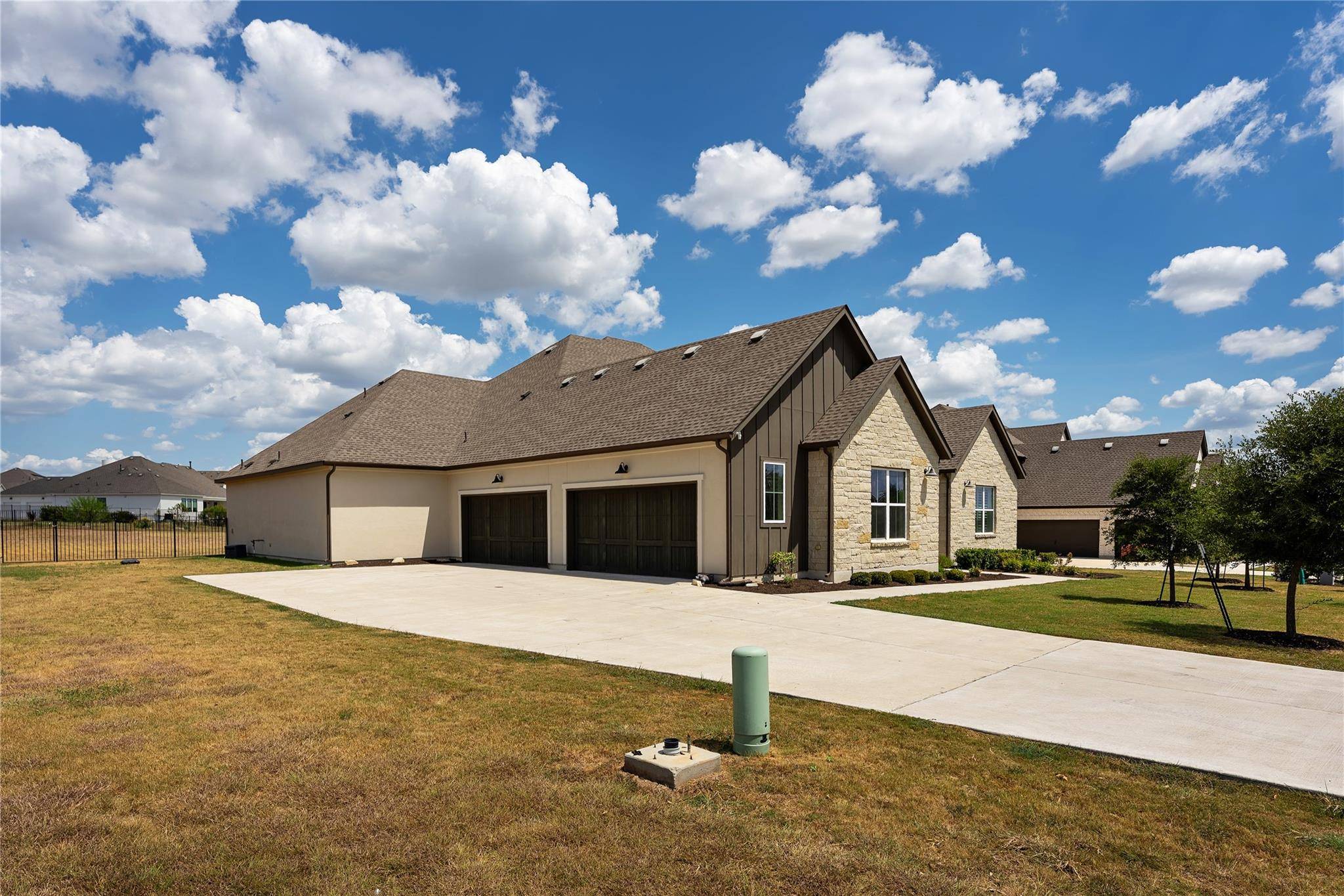704 Prairie Clover DR, Dripping Springs, TX 78620